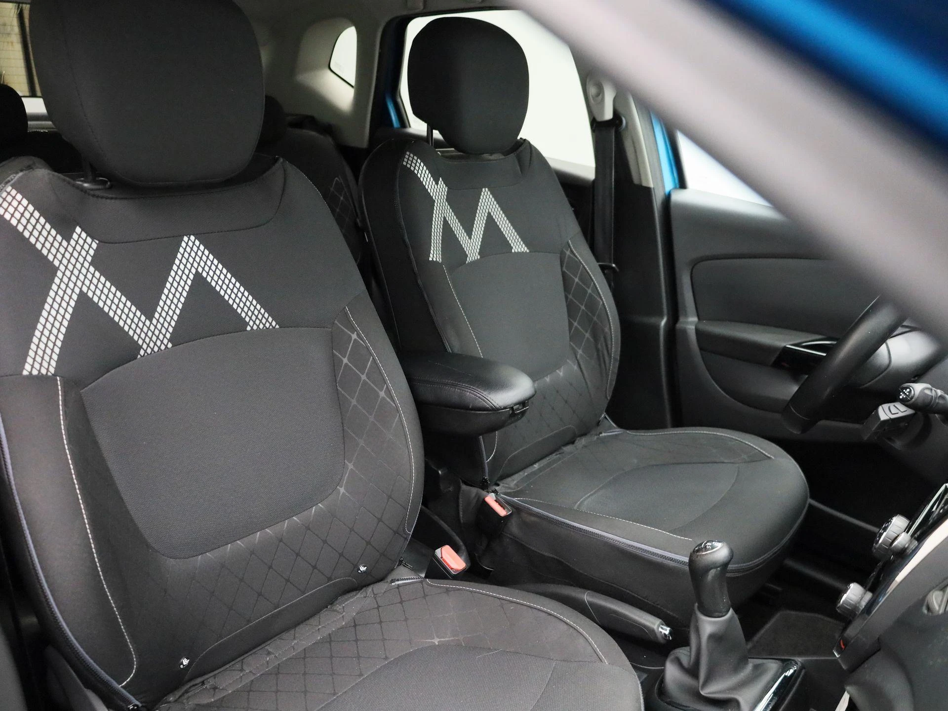 Renault-Captur-image-30