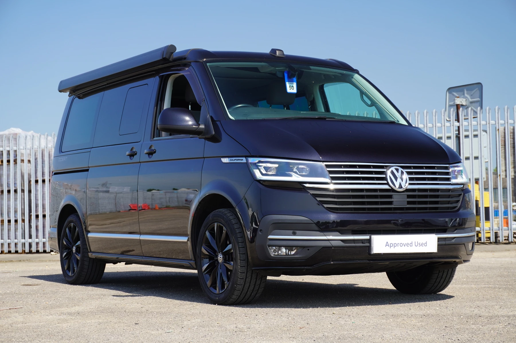 Volkswagen-California-image-75