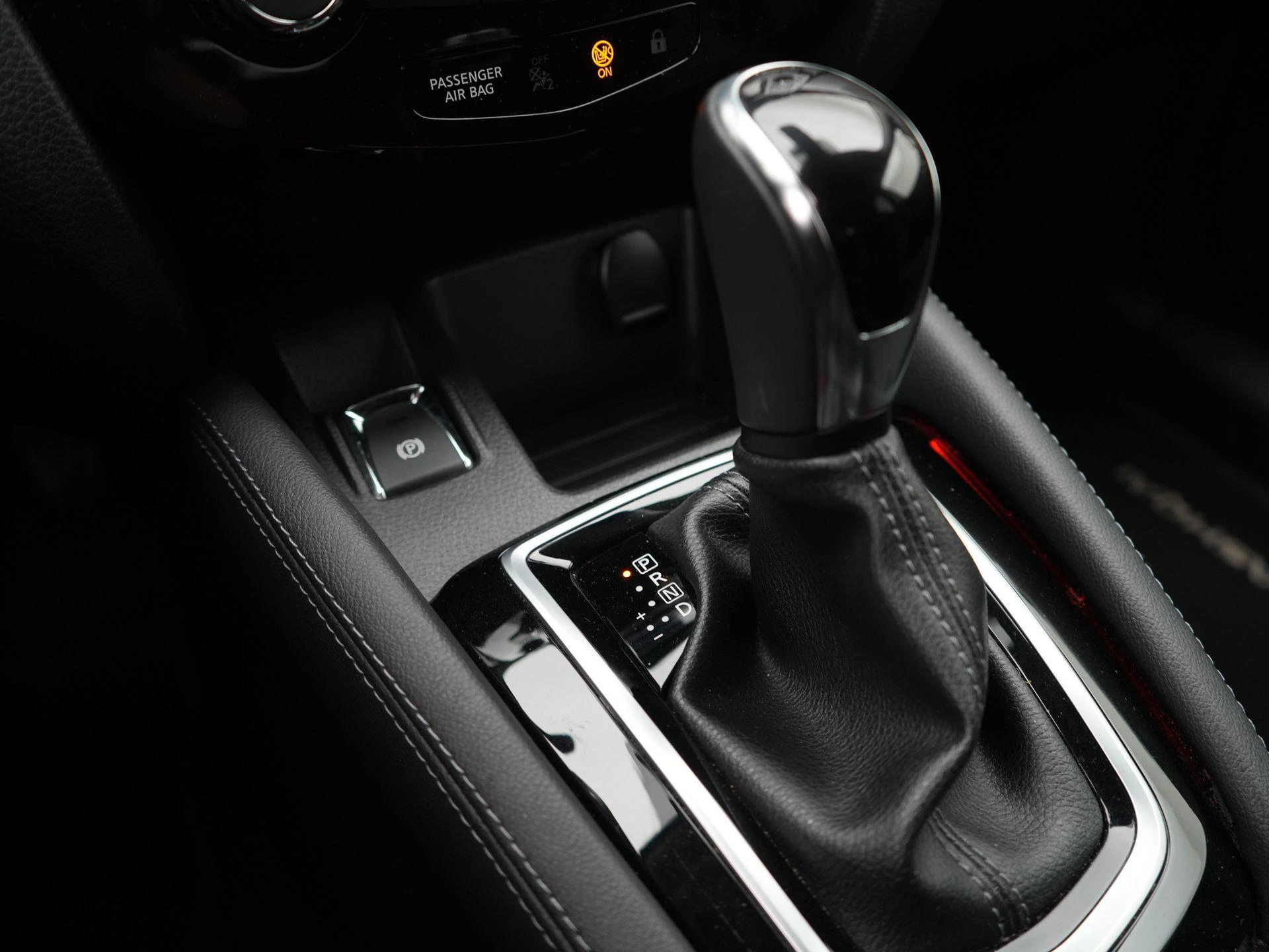 Nissan QASHQAI 1.2 N-Connecta