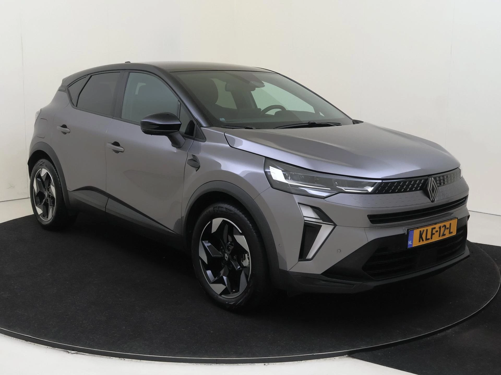 Renault-Captur-image-1
