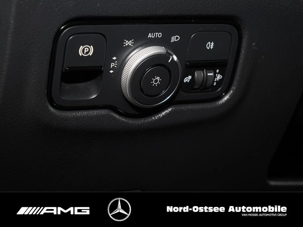 Mercedes-Benz-Vito-image-6