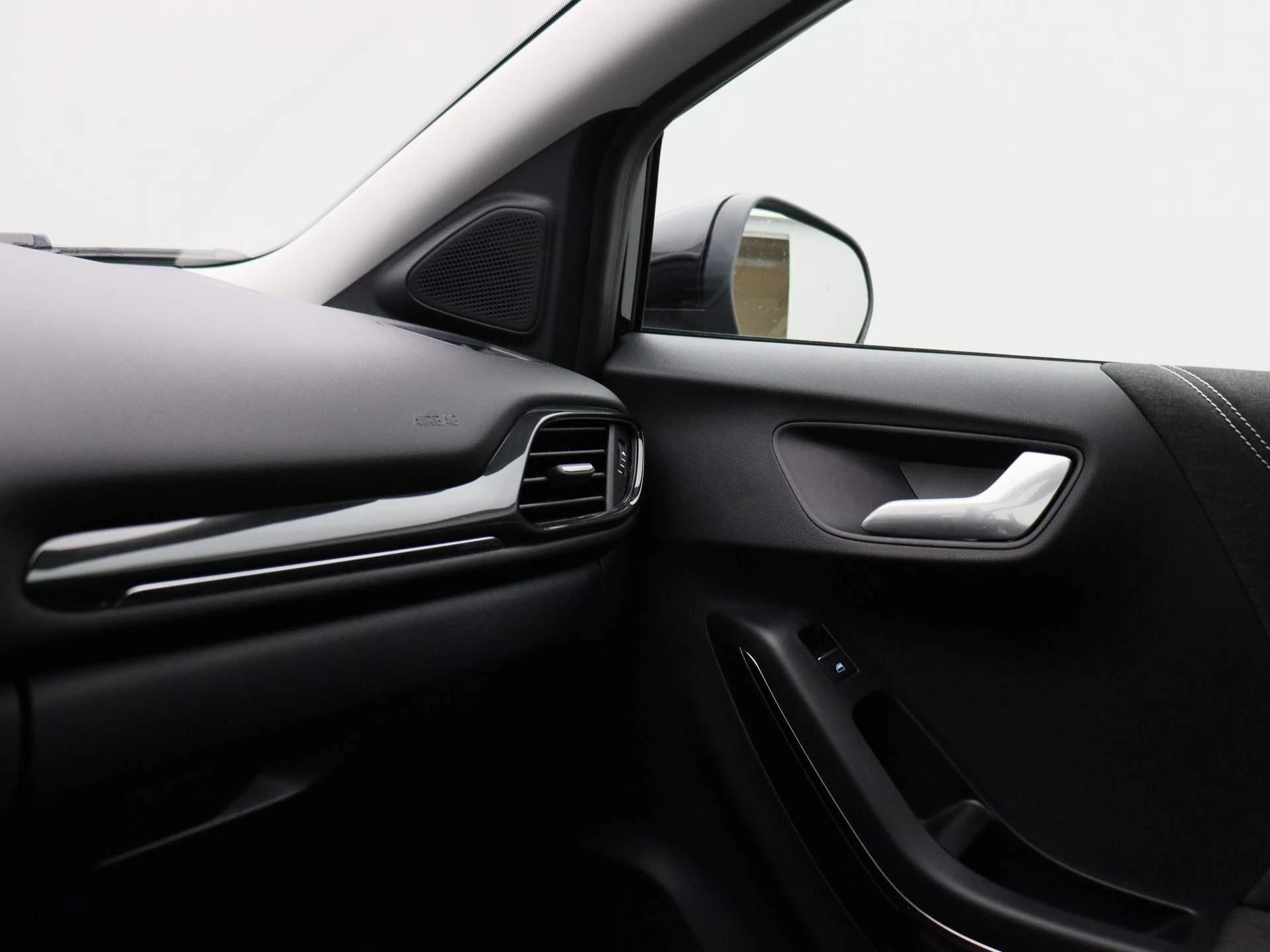 Ford-Puma-image-24