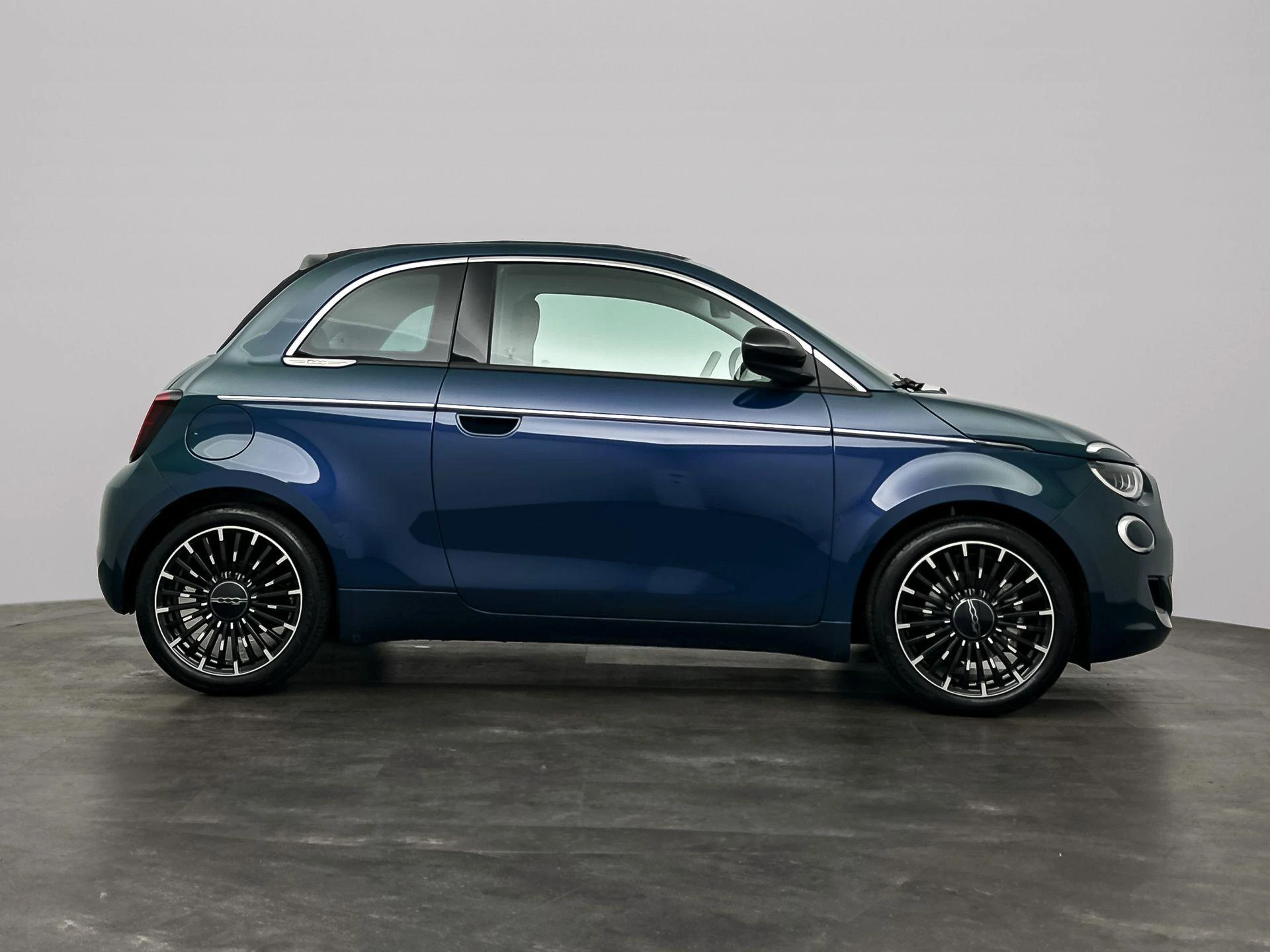 Fiat 500 Cabrio 1.0 Hybrid La Prima