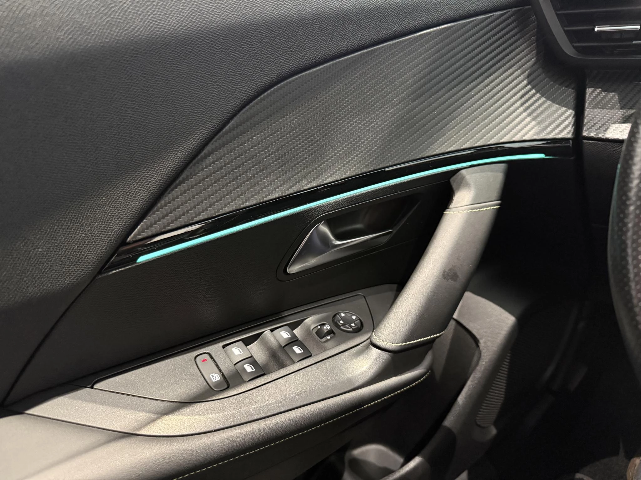 Peugeot 2008 1.2 PureTech GT Pack