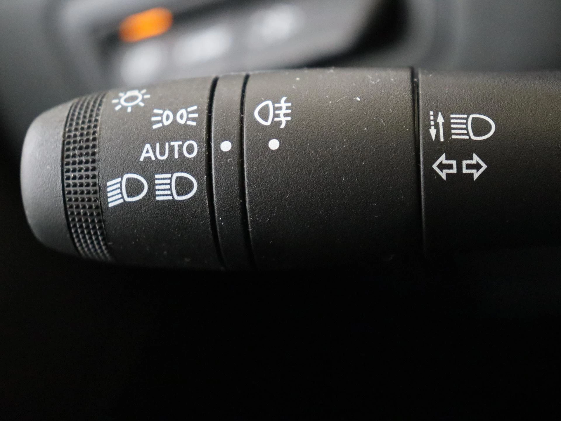 Renault-Captur-image-26