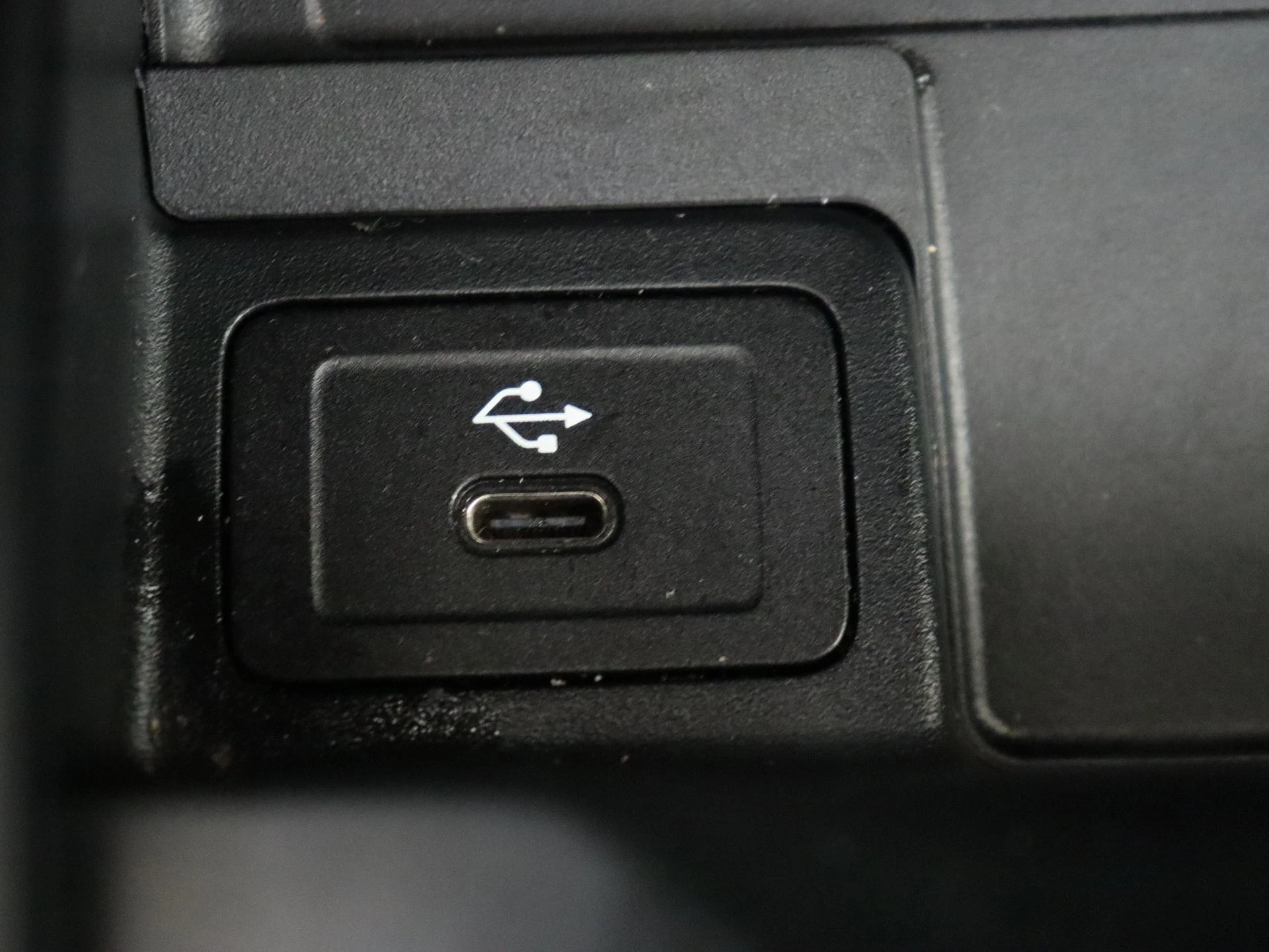 Mercedes-Benz-A-Klasse-image-24