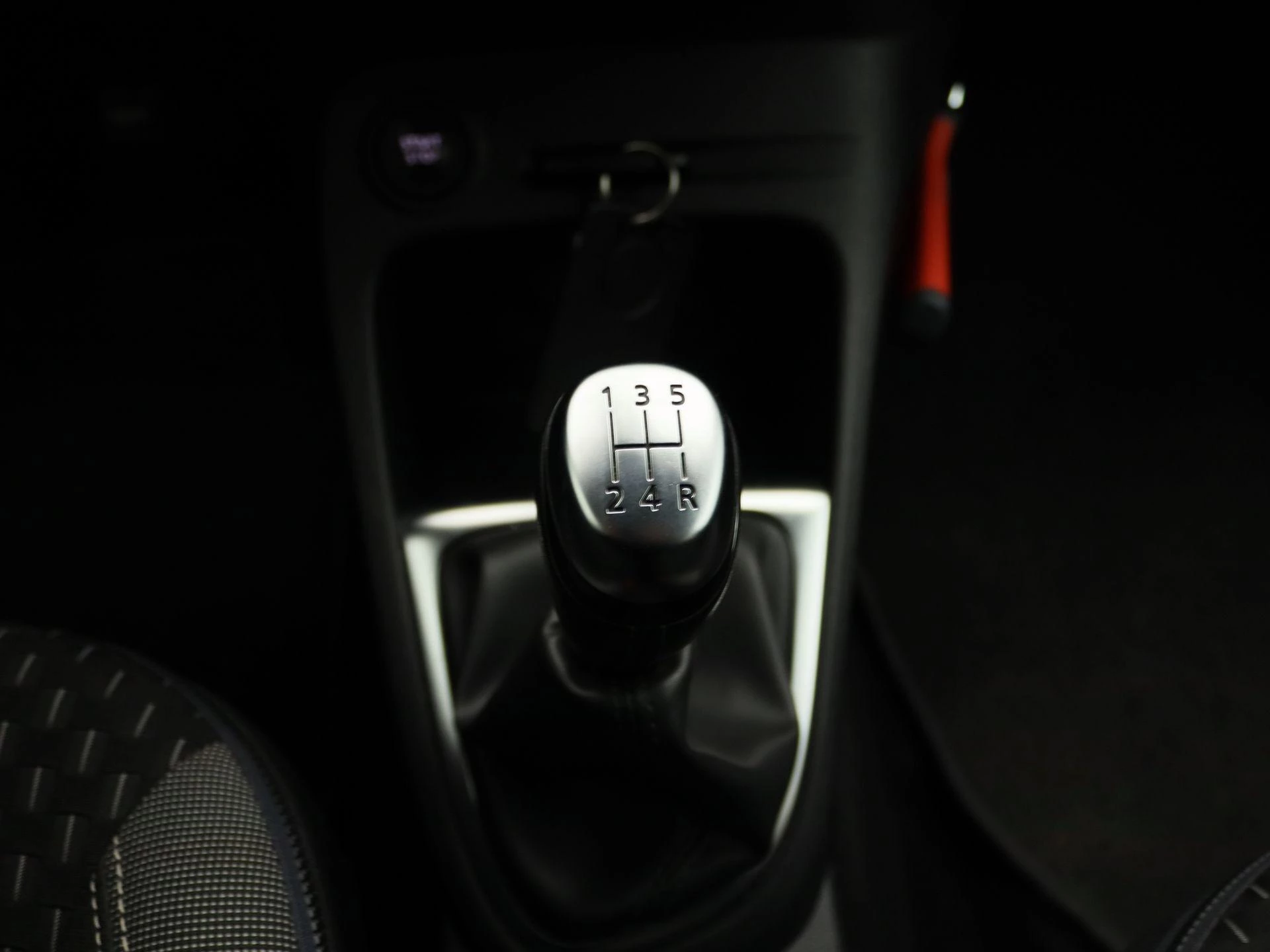 Renault-Captur-image-10