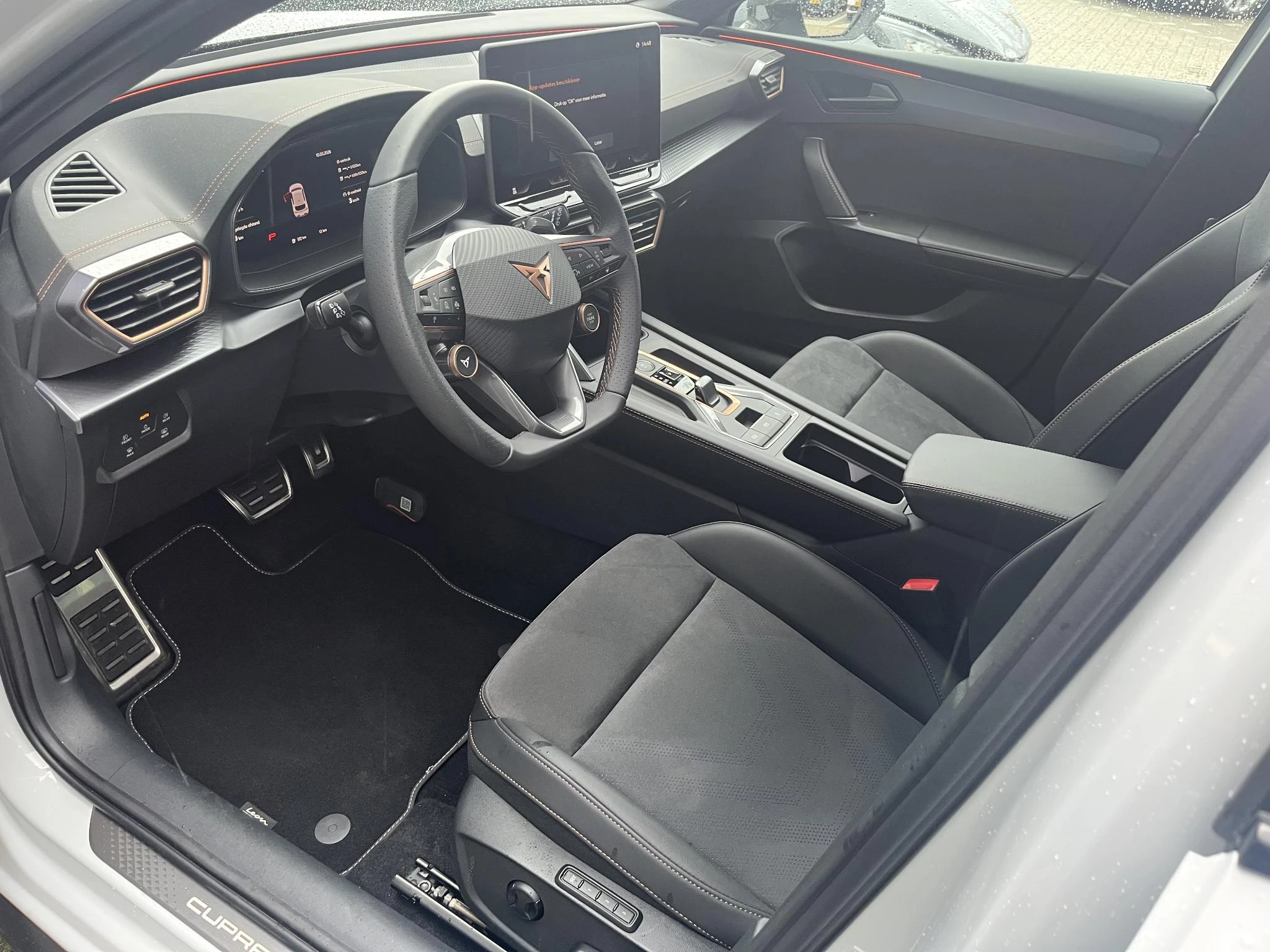 CUPRA-Leon-image-8