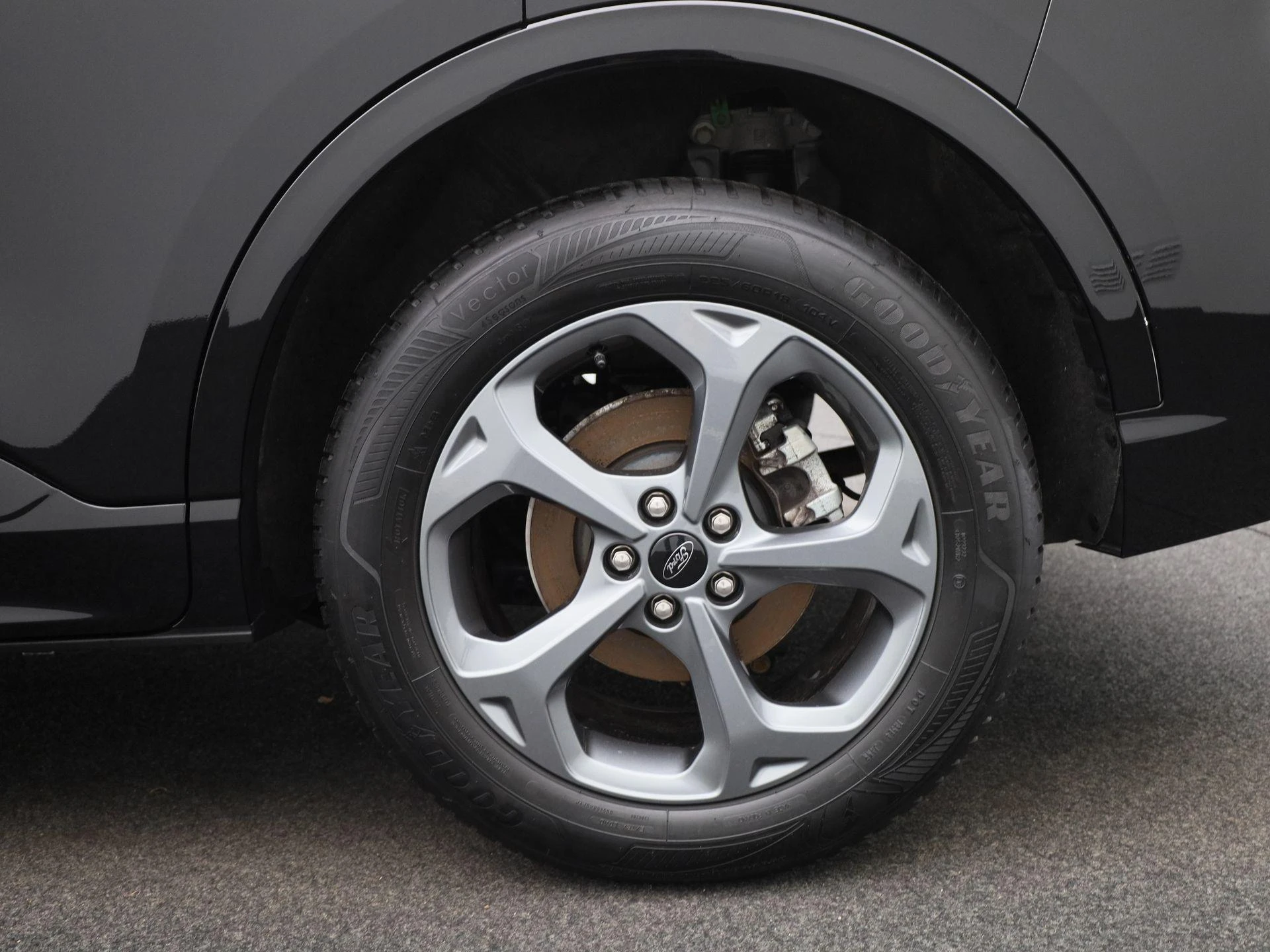 Ford-Kuga-image-12