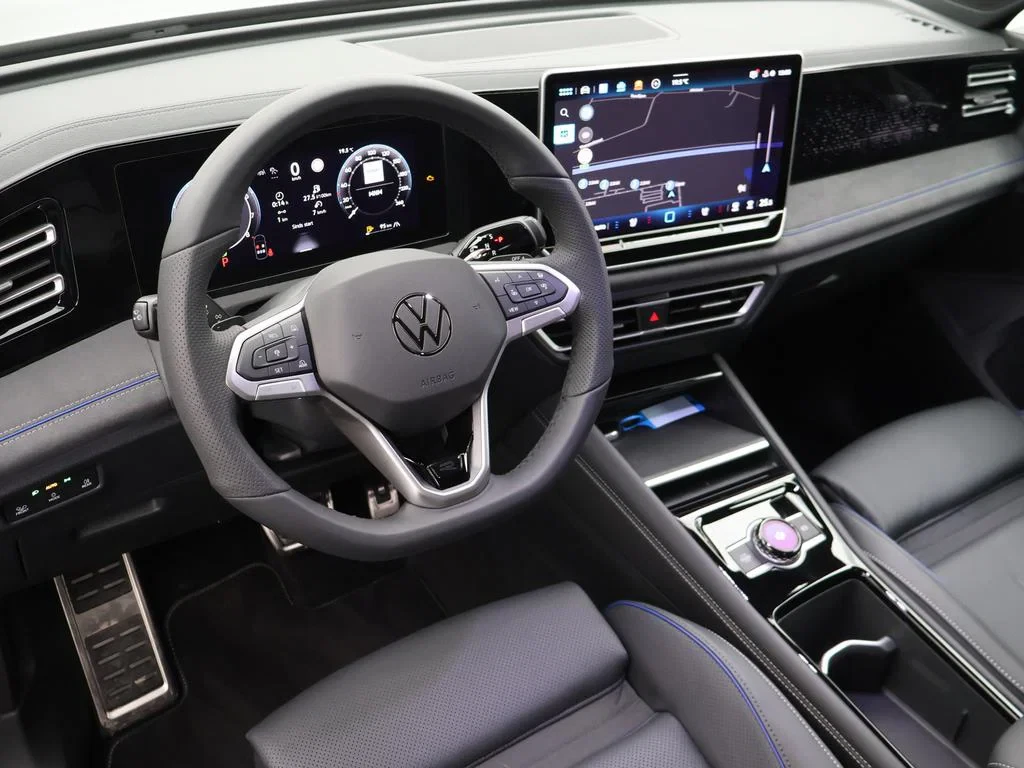 Volkswagen-Tiguan-image-14