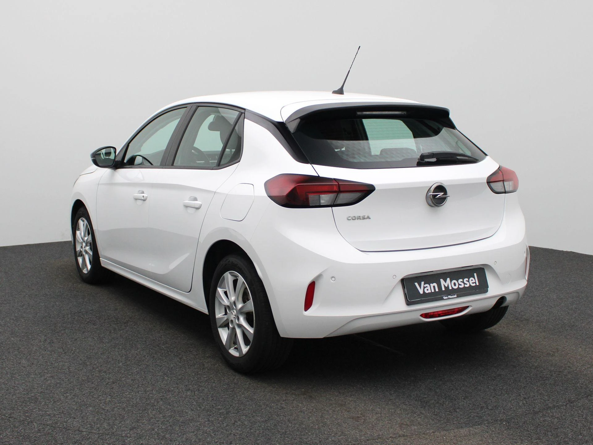 Opel-Corsa-image-1