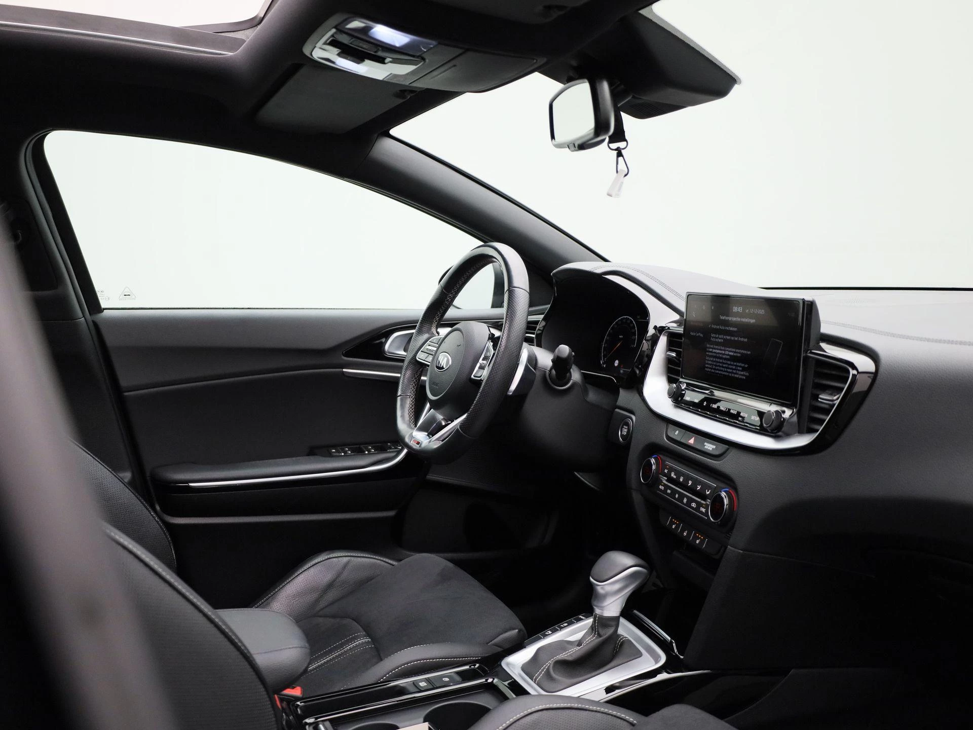 Kia-ProCeed-image-36