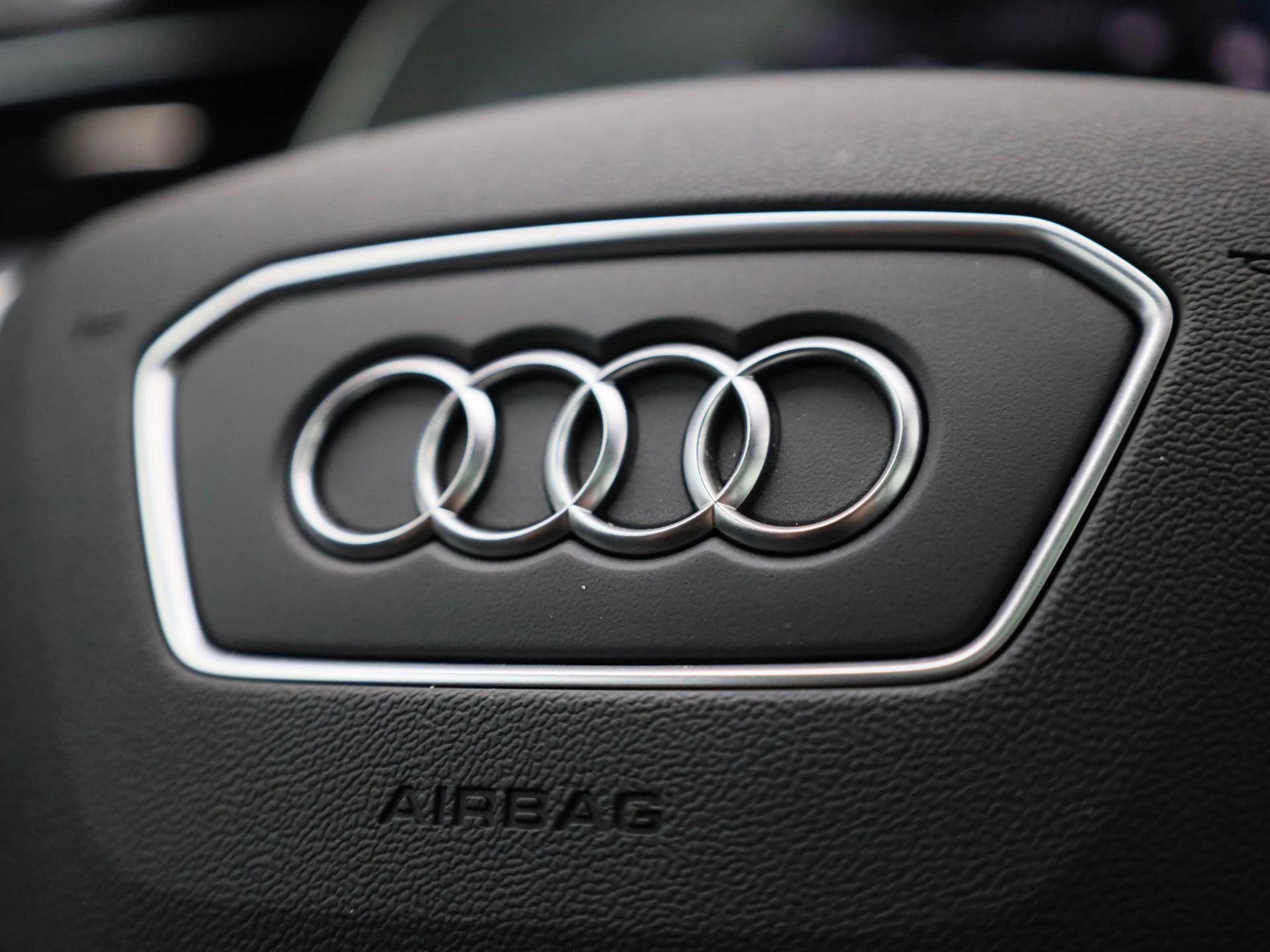 Audi-e-tron-image-30