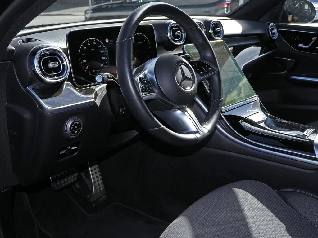 Mercedes-Benz-C-Klasse 220 d-image-9