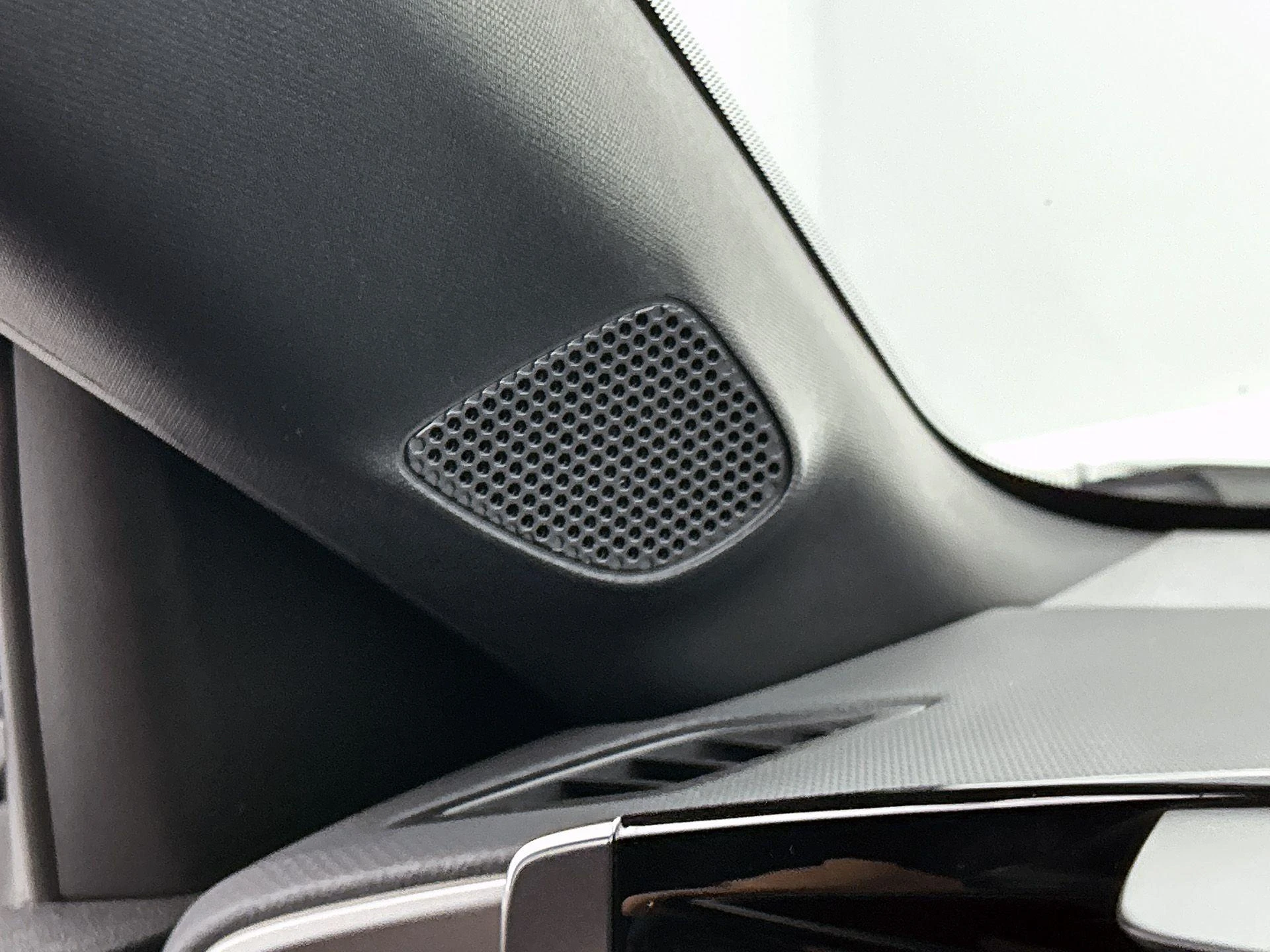 Opel-Mokka-e-image-14