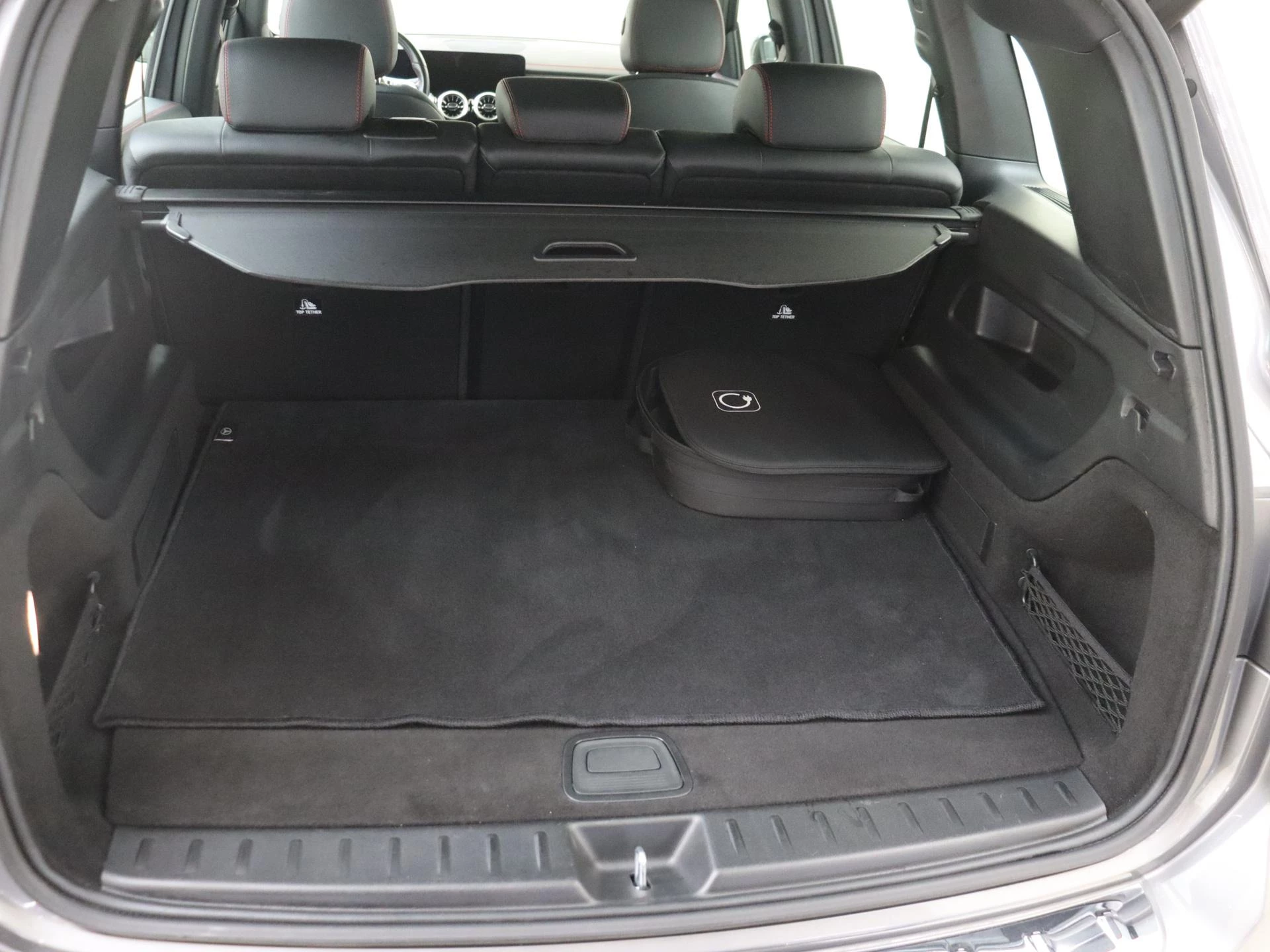 Mercedes-Benz EQB 250 AMG Line 67 kWh