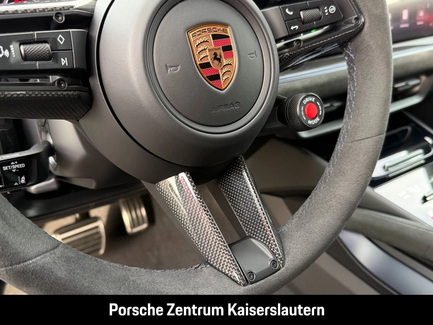 Porsche-Cayenne-image-48