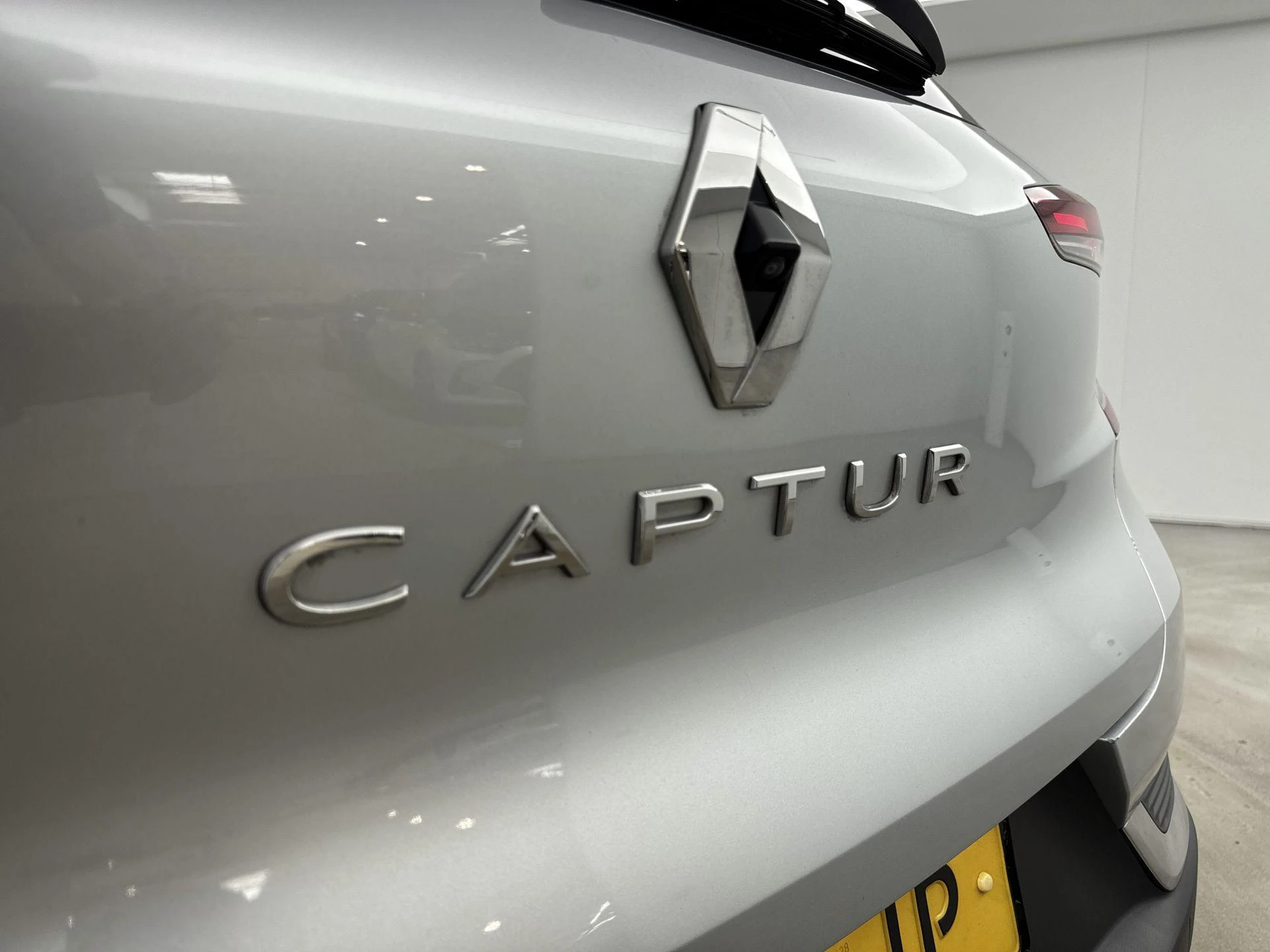 Renault Captur 1.3 TCe Intens 140PK