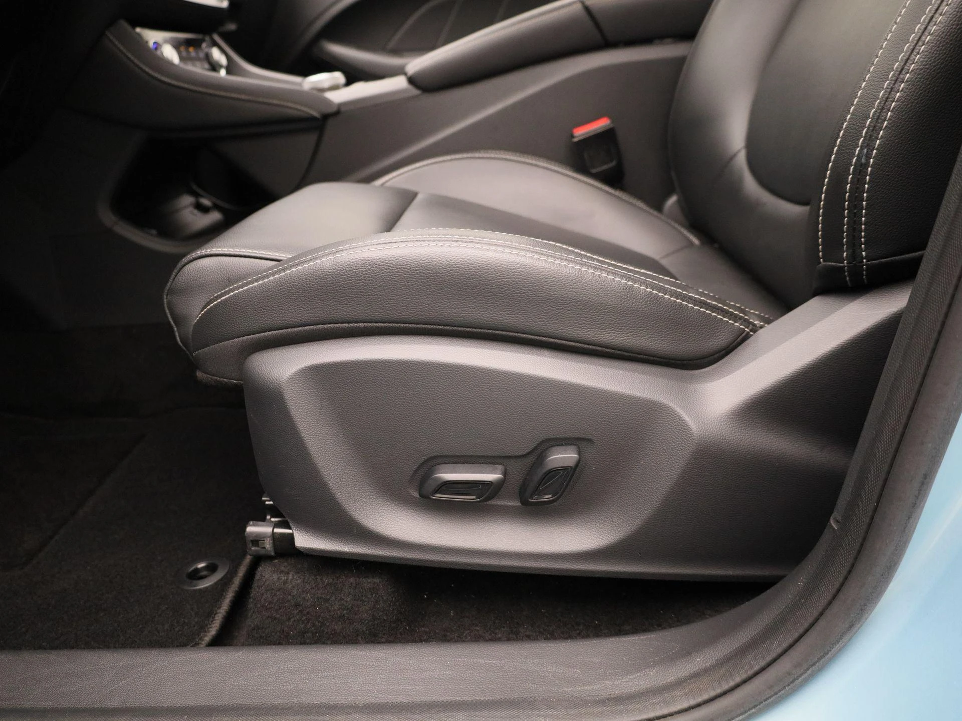 MG-ZS EV-image-30
