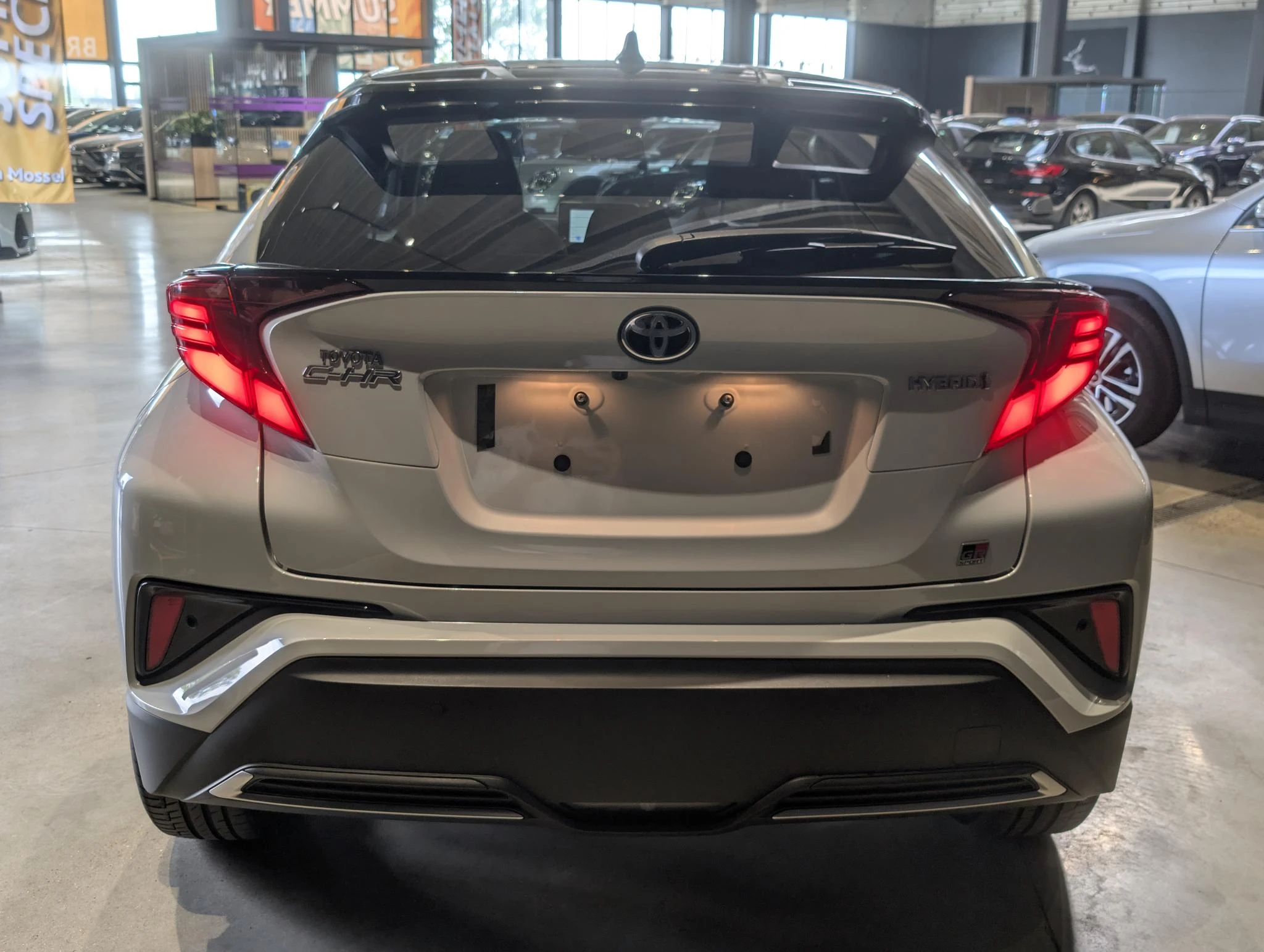 Toyota-C-HR-image-7