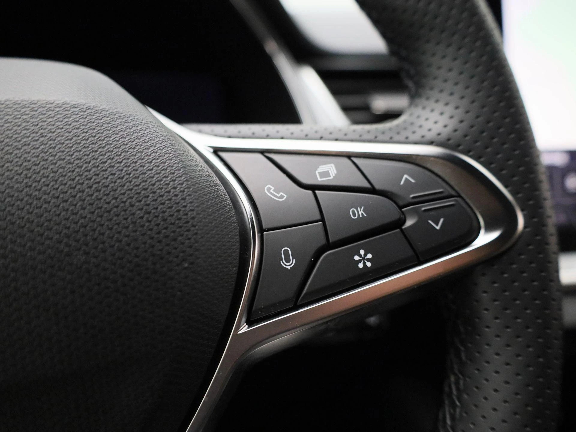 Renault-Captur-image-17