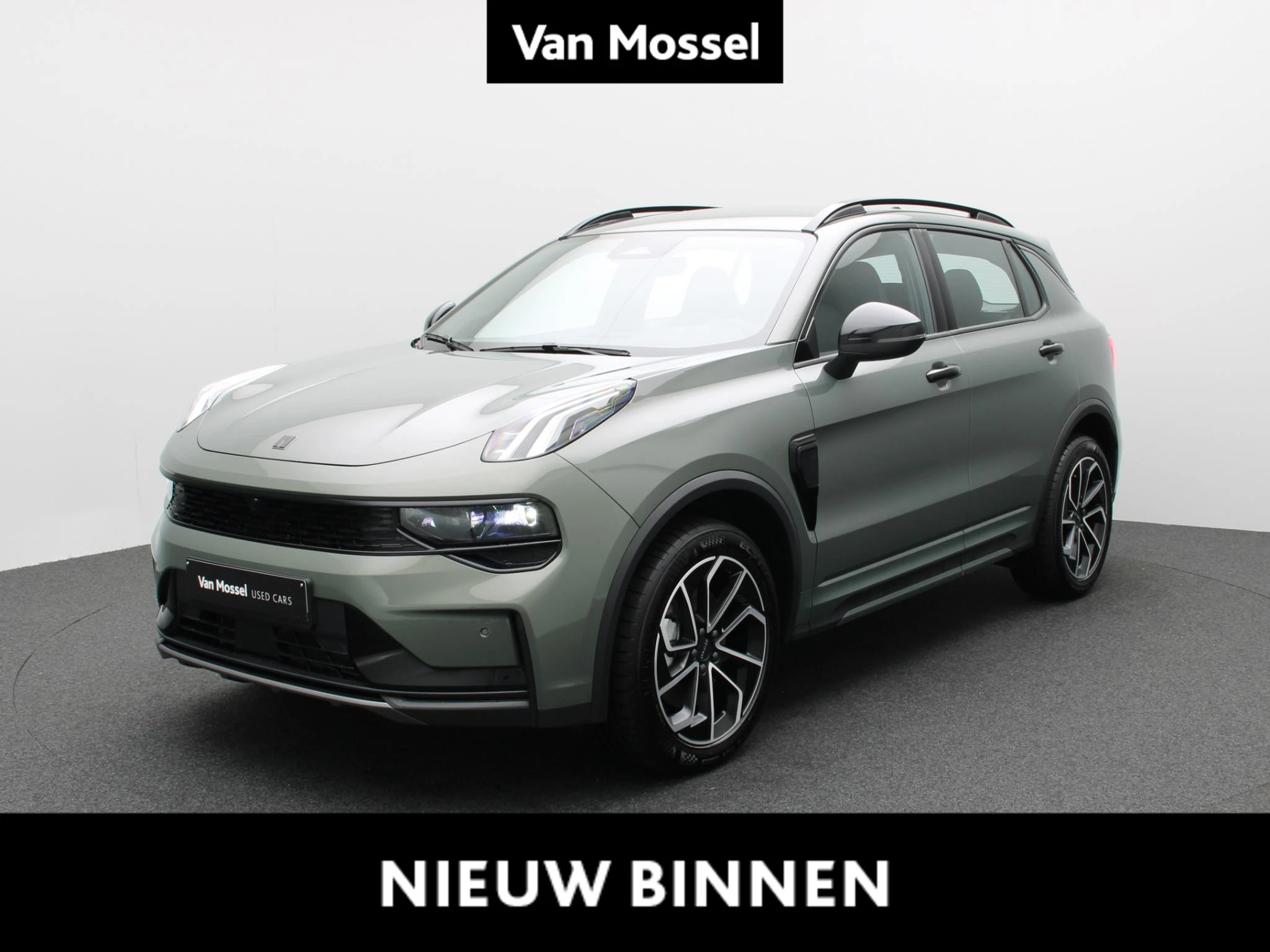 Lynk & Co-01-image-0