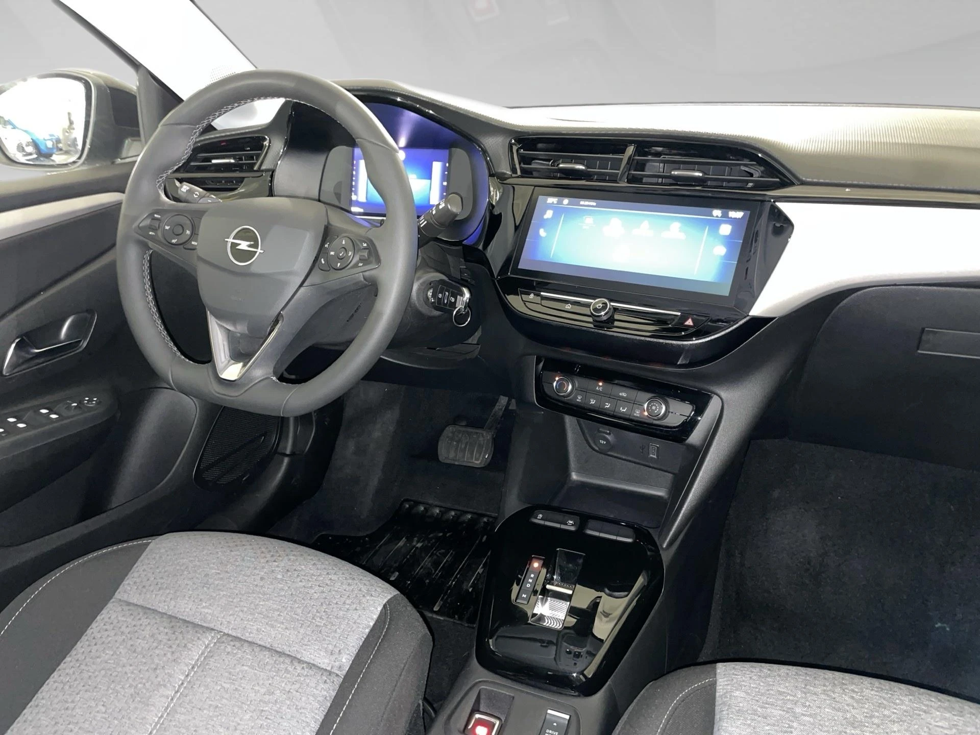 Opel-Corsa-image-6