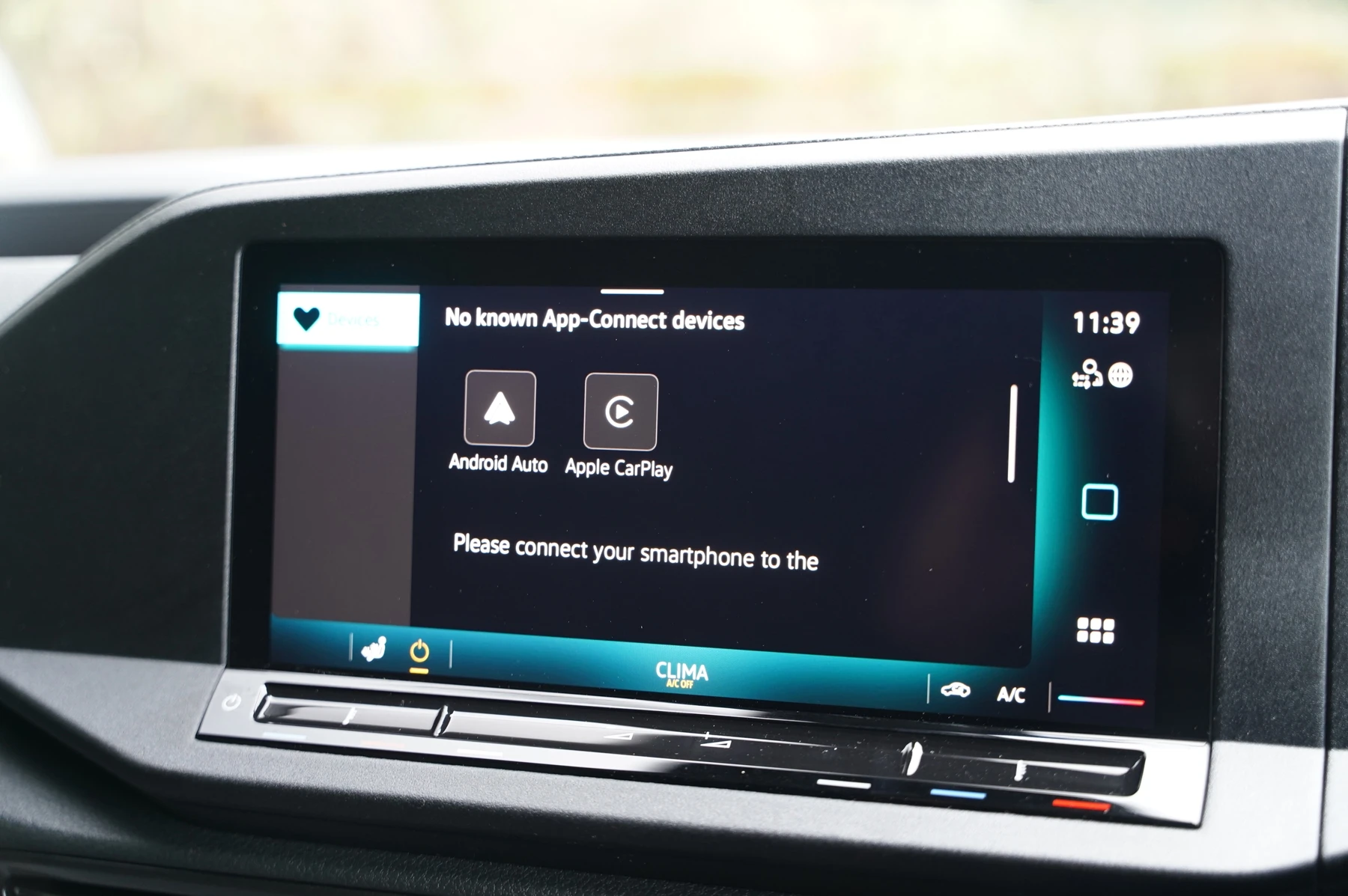 Volkswagen-Caddy-image-23