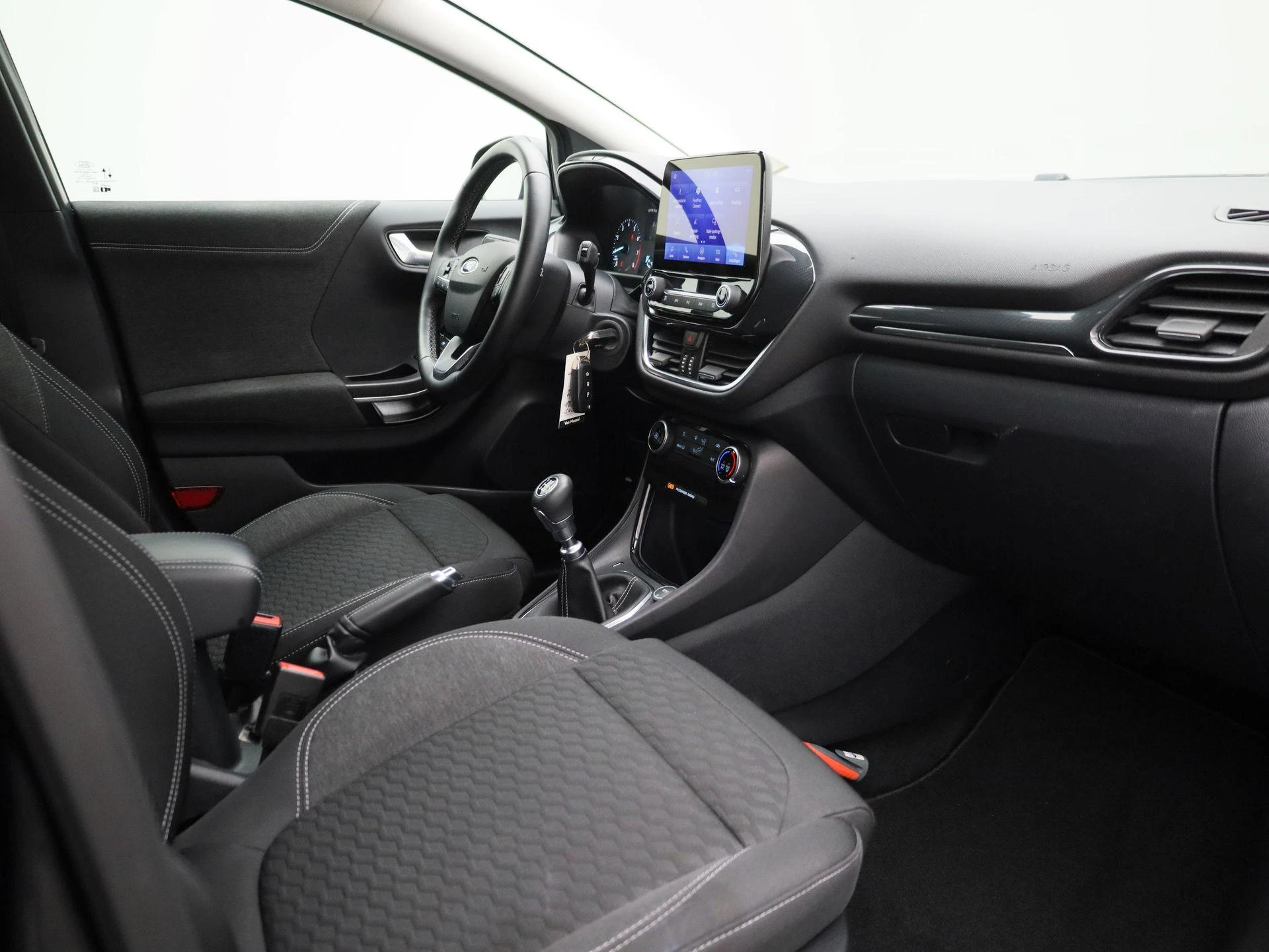 Ford-Puma-image-28