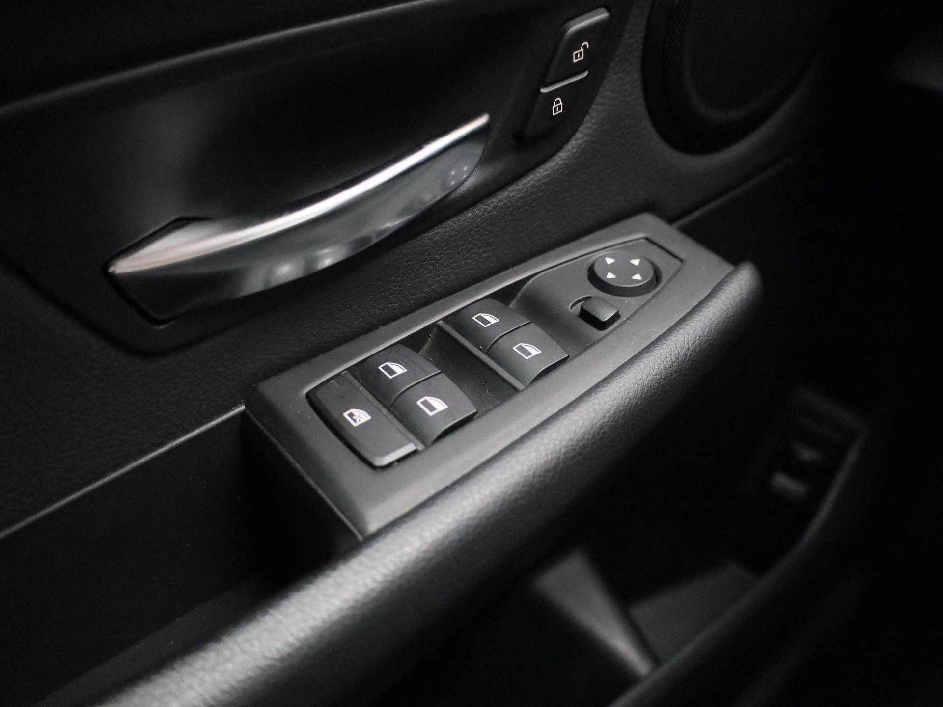 BMW-2 Serie-image-26