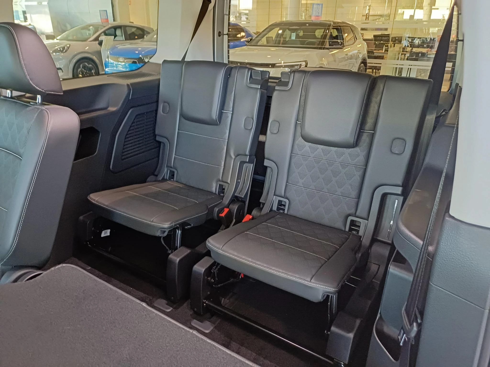 Ford-Tourneo Connect-image-5
