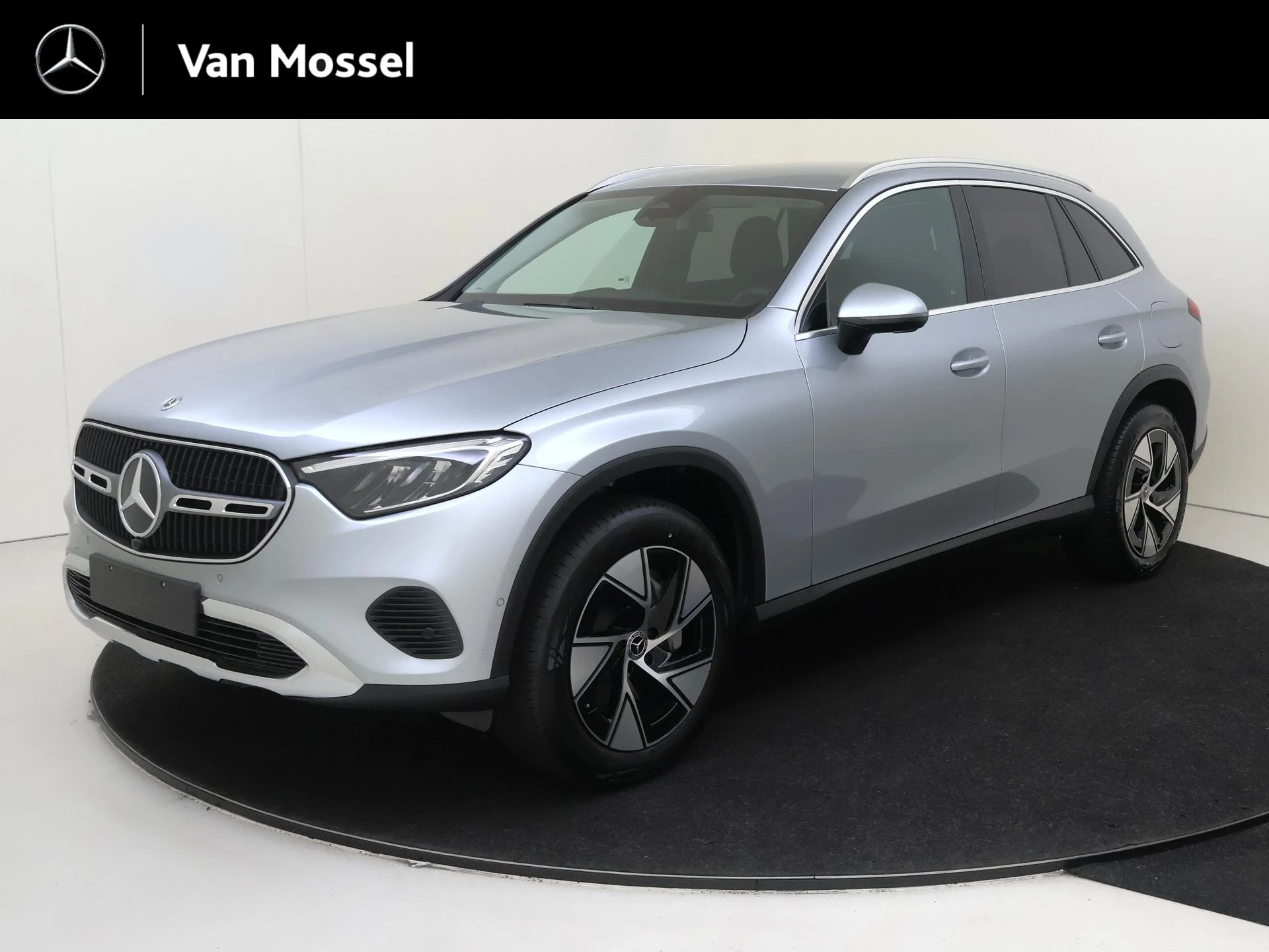 Mercedes-Benz-GLC-image-0