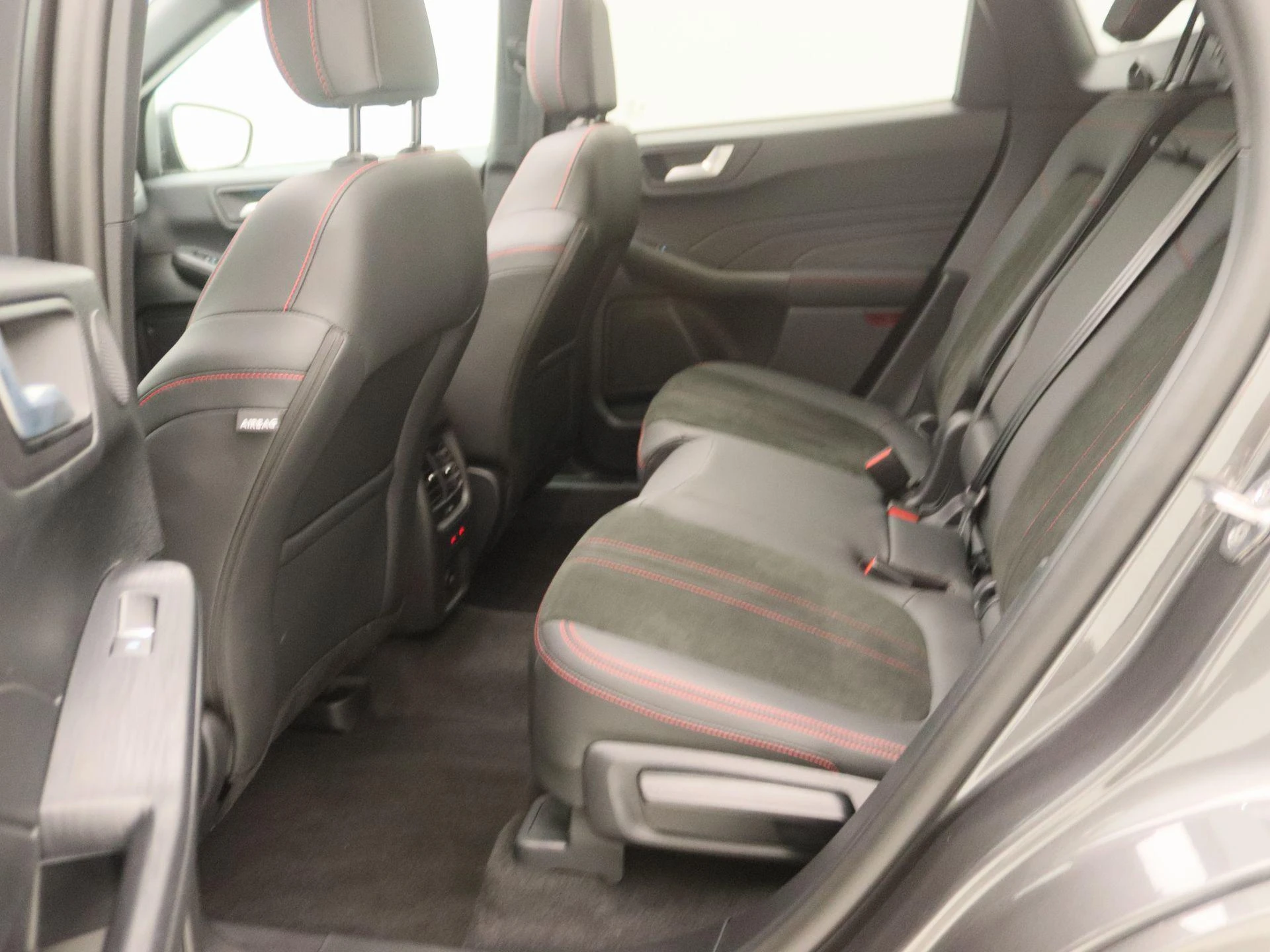 Ford-Kuga-image-13
