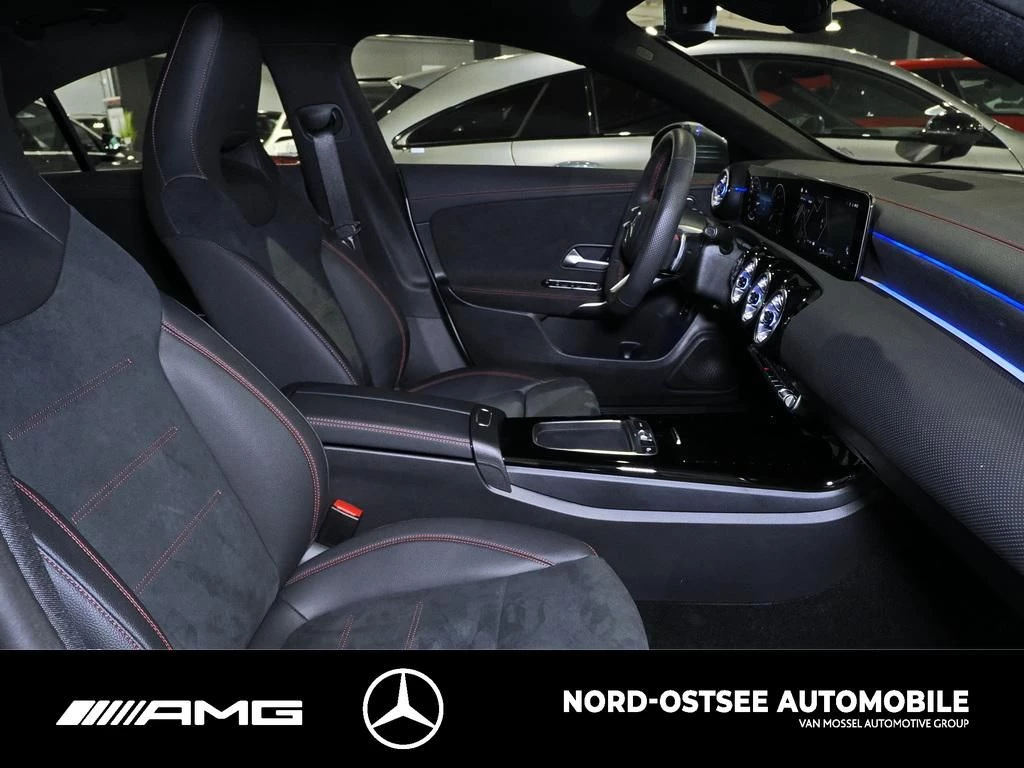Mercedes-Benz CLA 200 d AMG COUPÉ ADV.+ MBUX SHZ KEYLESS-GO AMG Line
