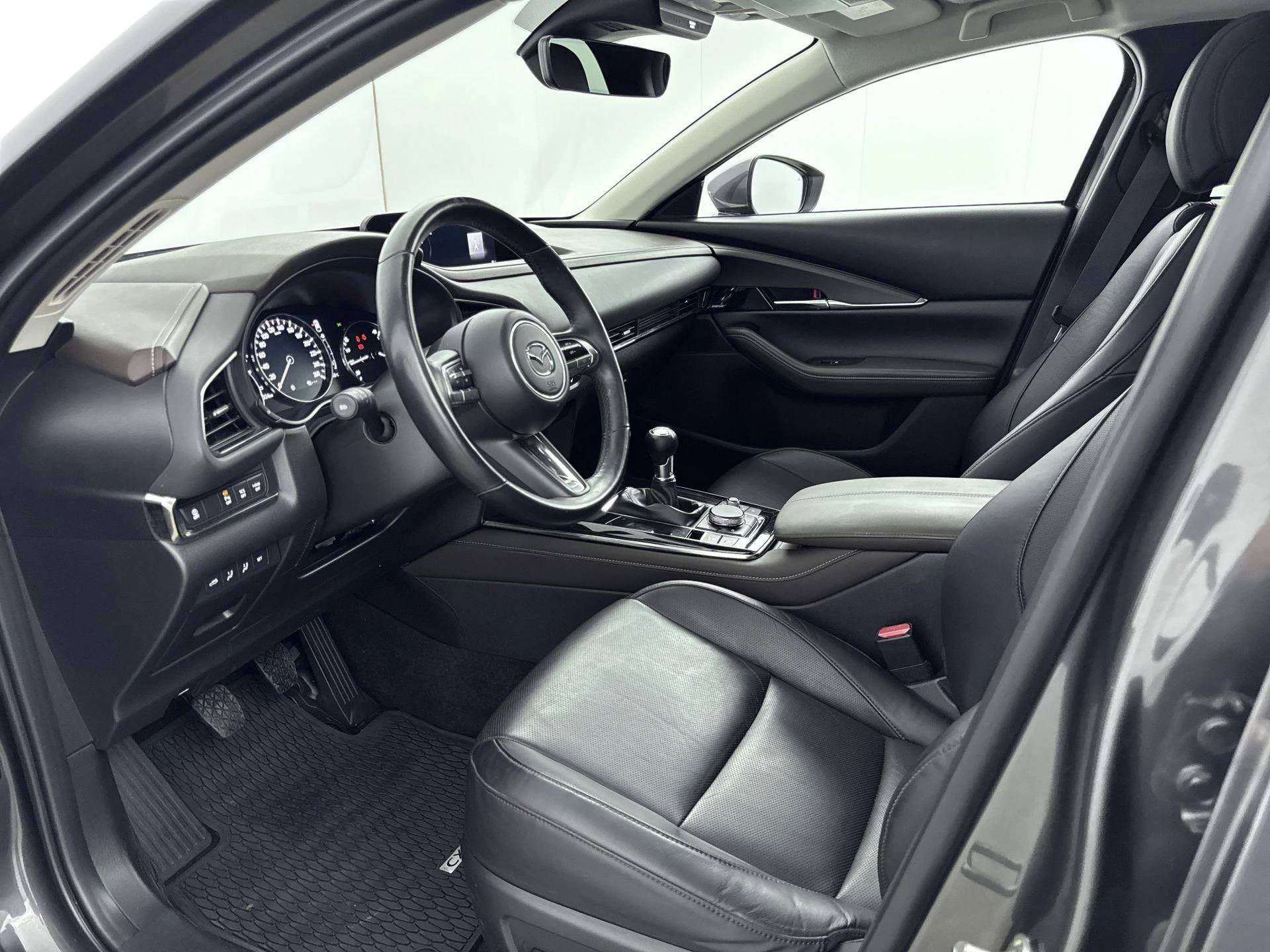 Mazda-CX-30-image-17