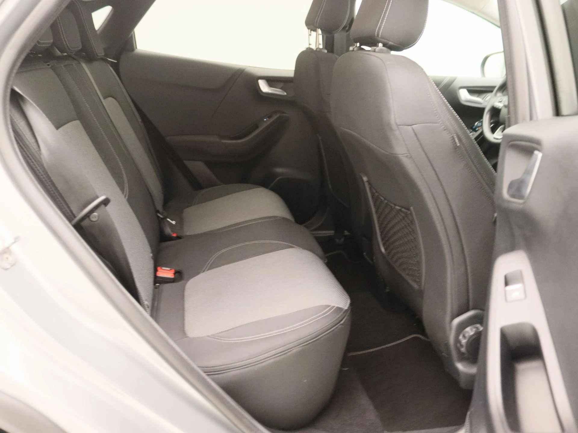 Ford-Puma-image-26