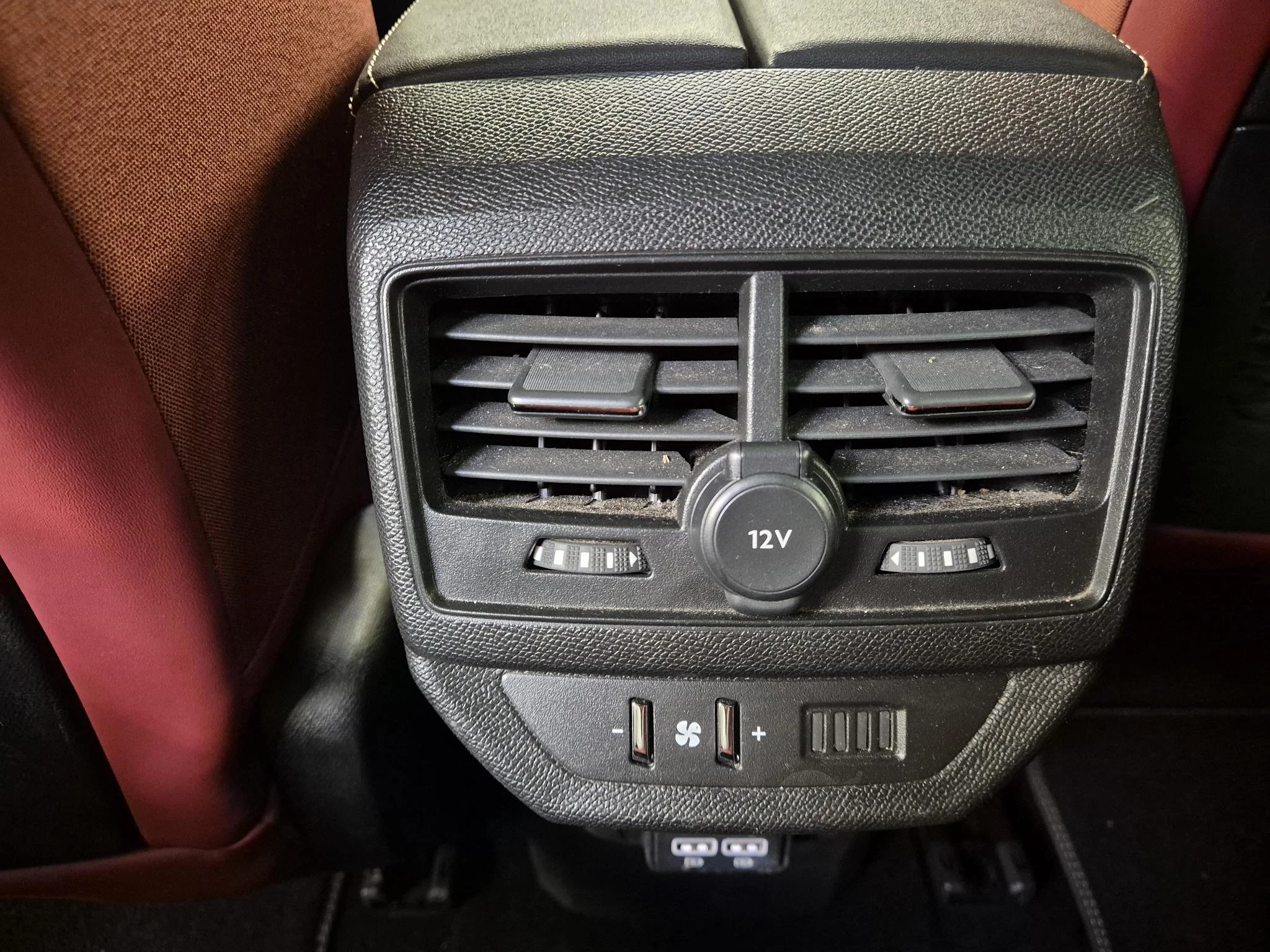 Peugeot 5008 GT 1.2 131PK Mild Hybrid