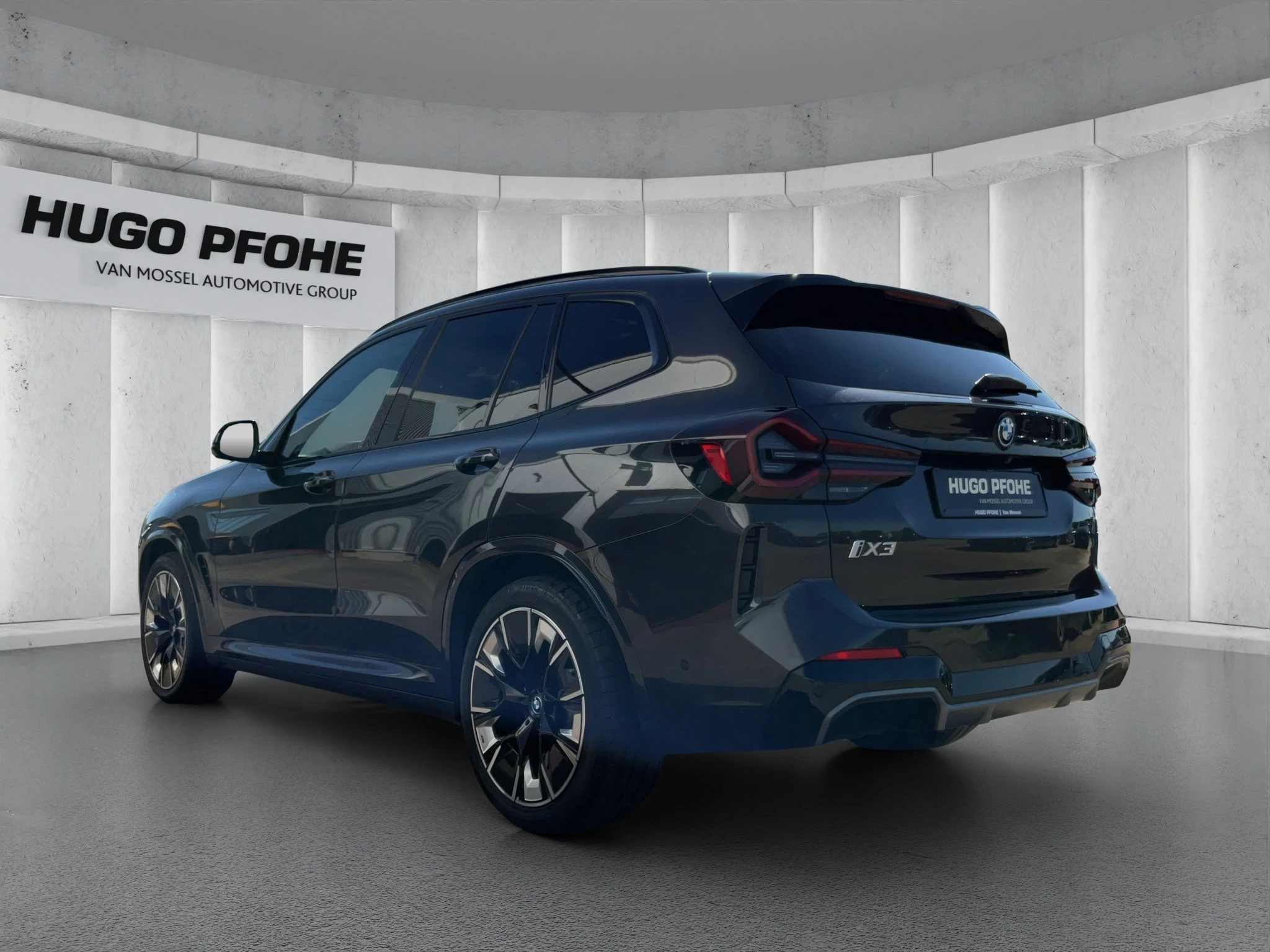 BMW-iX3-image-2