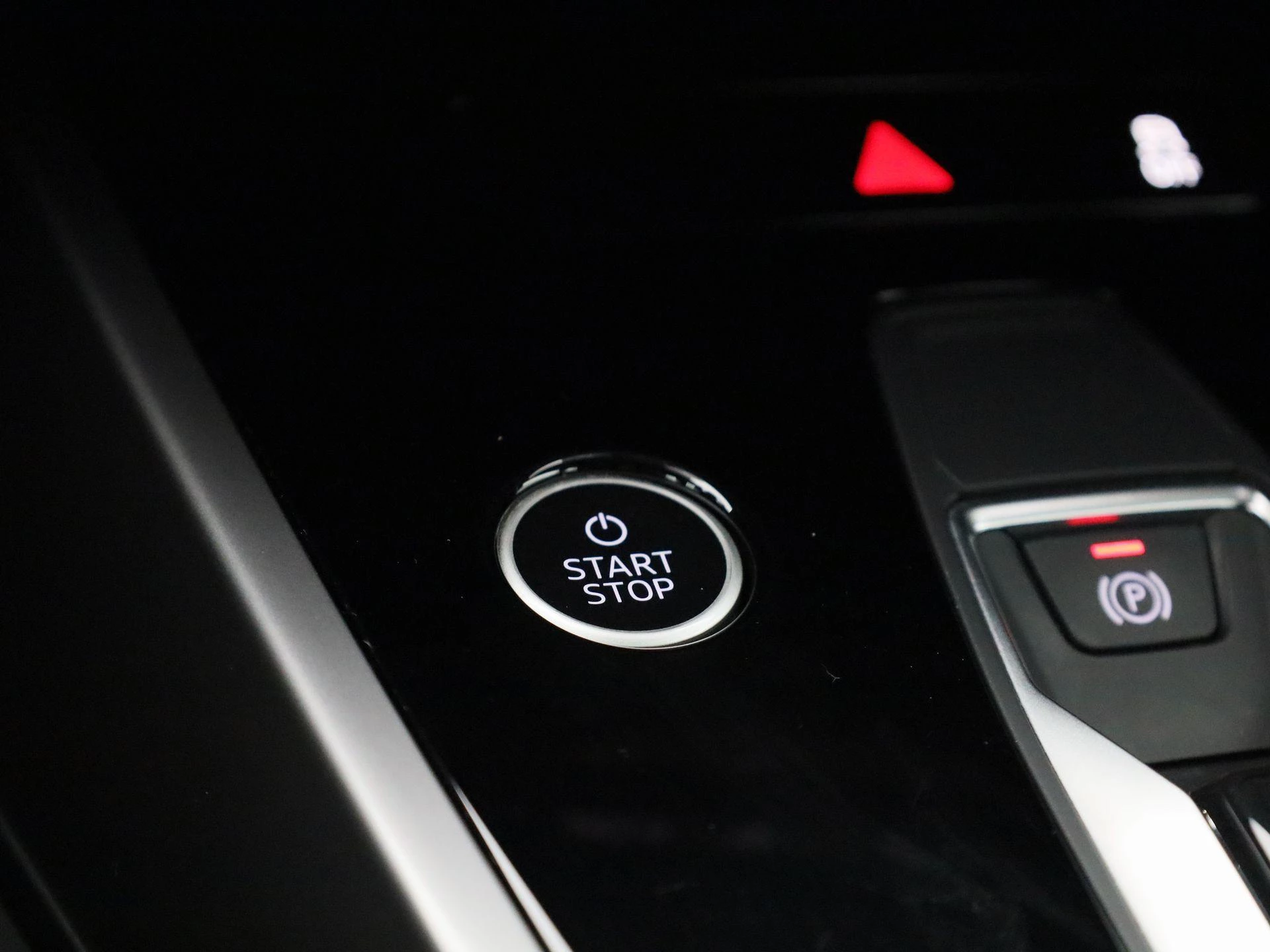 Audi Q4 e-tron 40 Launch edition Advanced 77 kWh