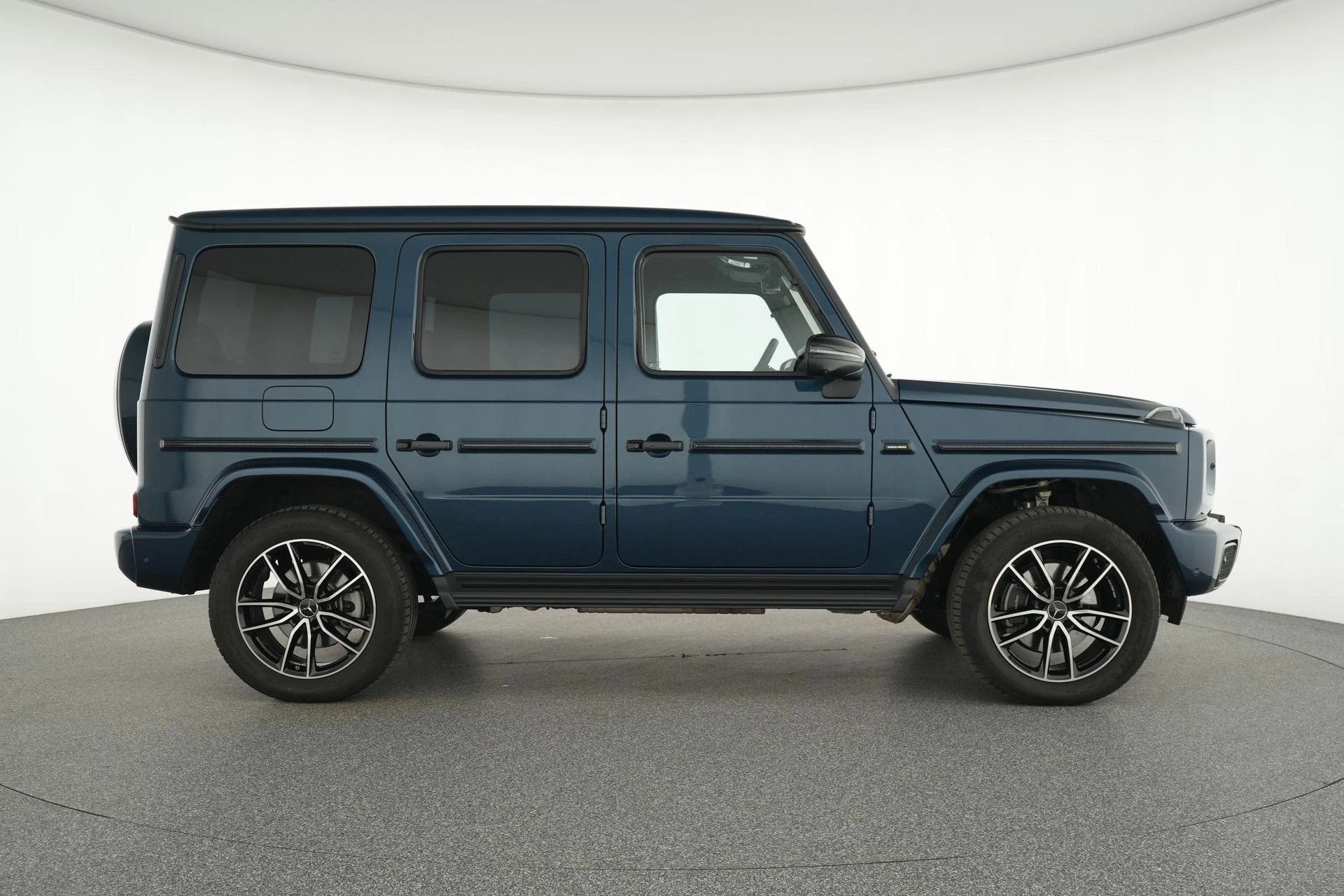 Mercedes-Benz Classe G 500 AMG Line + MANUFAKTUR + BURMESTER + TREKHAAK +