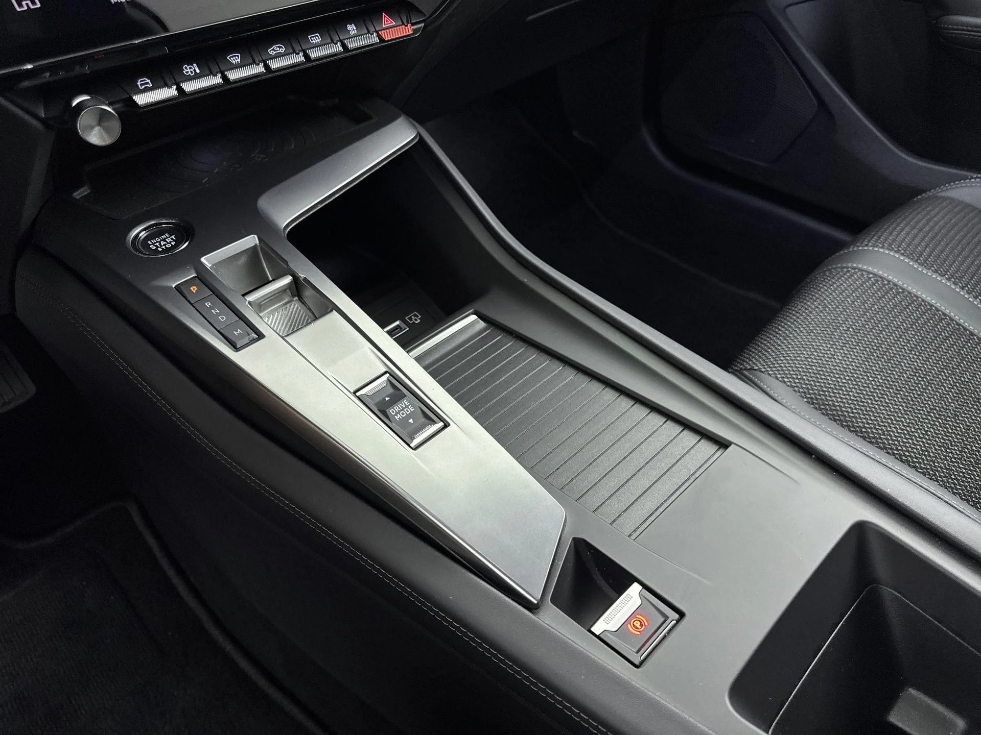 Peugeot-308-image-12