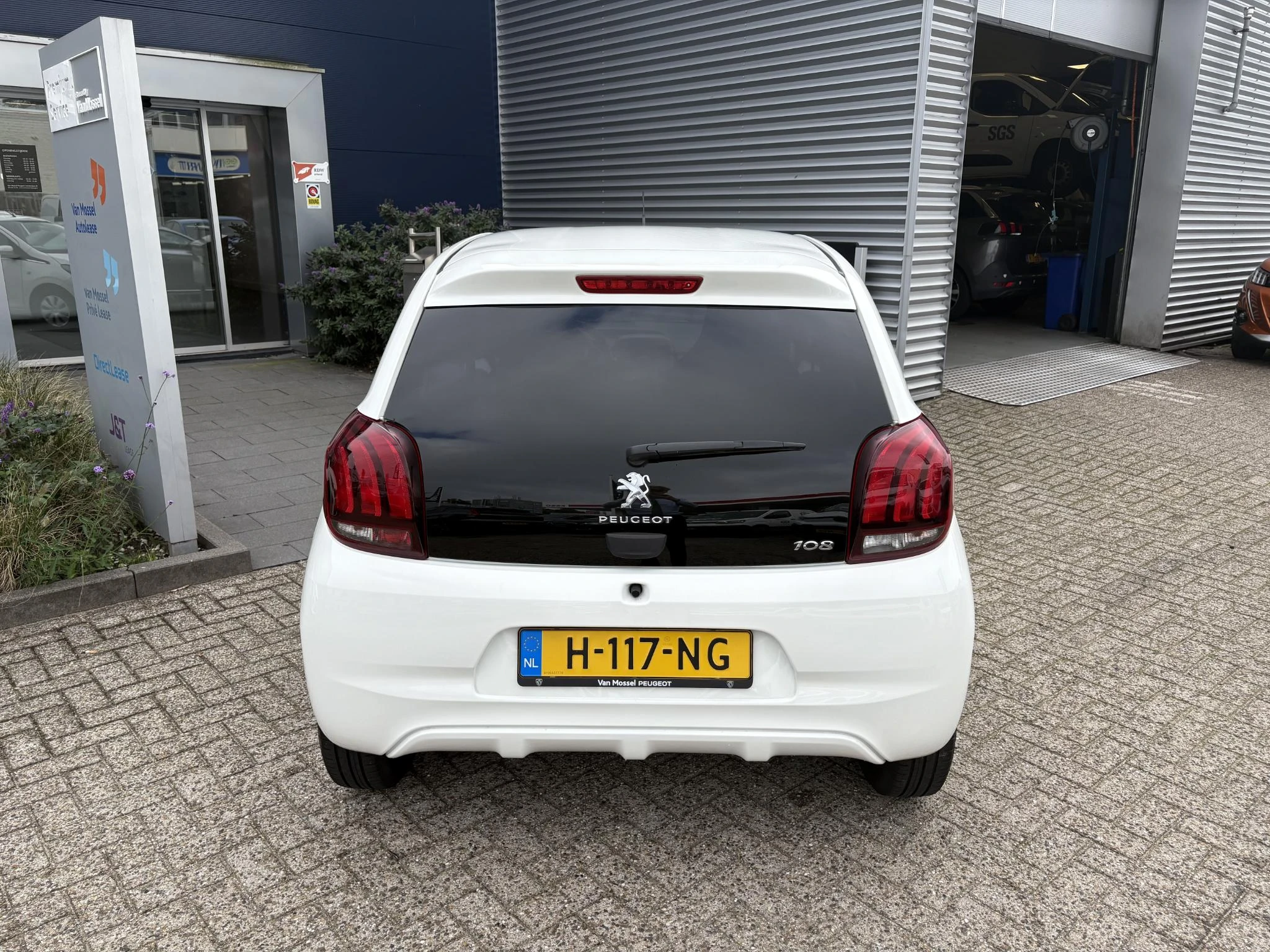 Peugeot-108-image-4