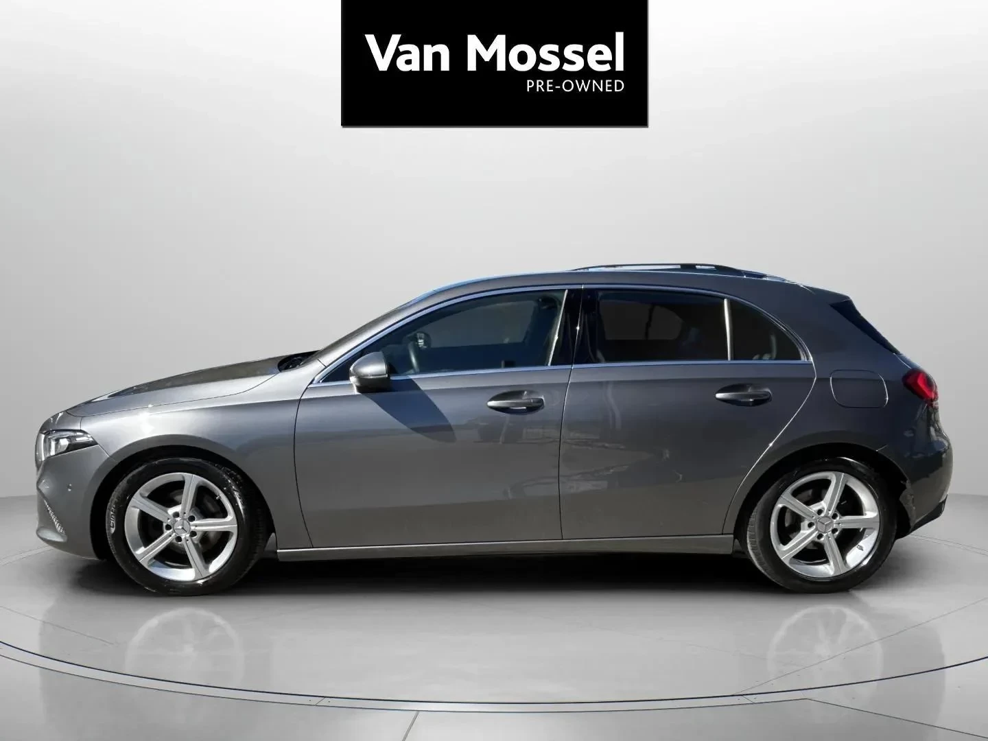 Mercedes-Benz-A-Klasse-image-7