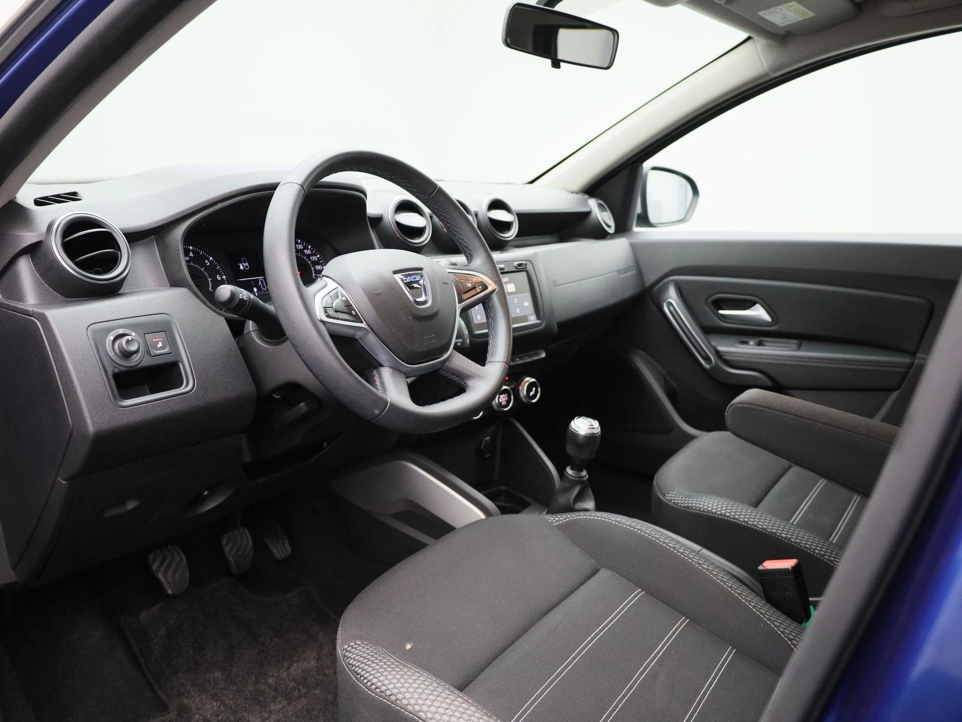 Dacia-Duster-image-27