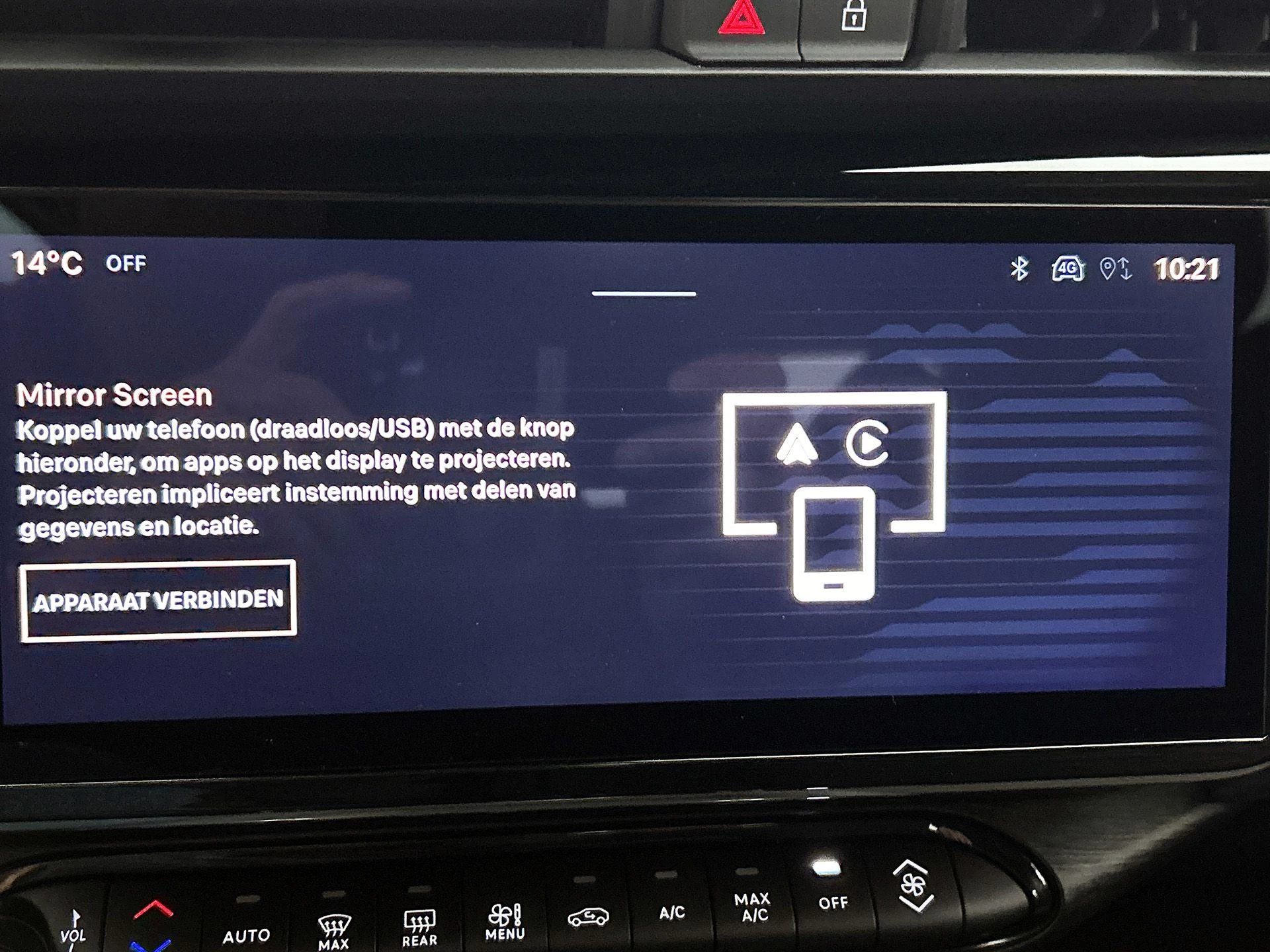 Alfa Romeo Junior 1.2 Turbo Hybrid Ibrida