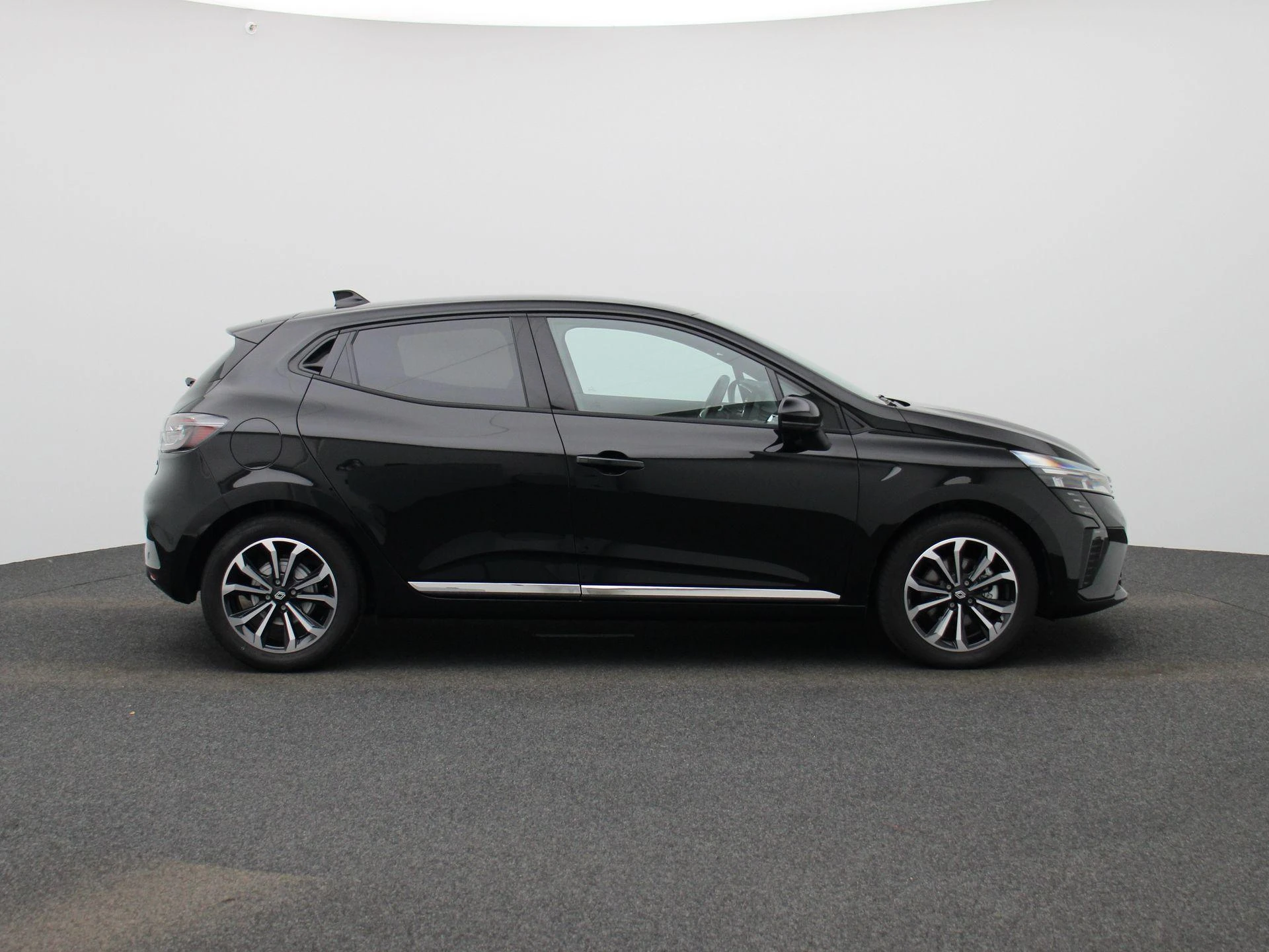Renault-Clio-image-5