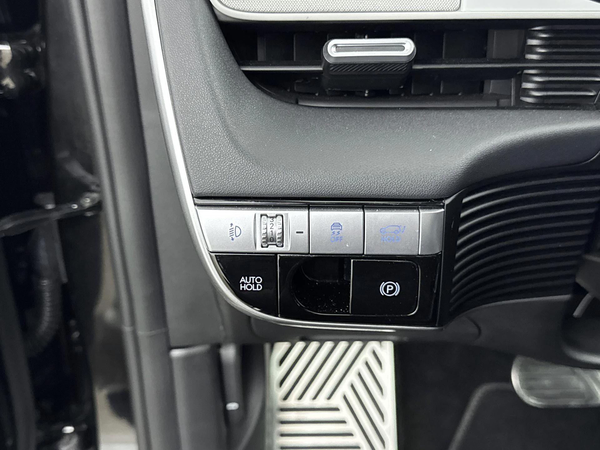 Hyundai-IONIQ 5-image-20