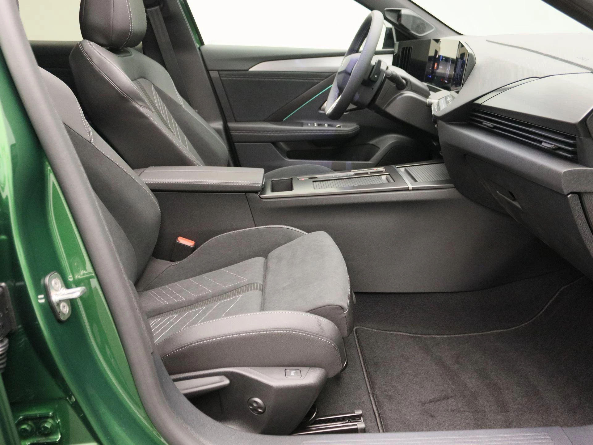 Opel-Astra-image-31