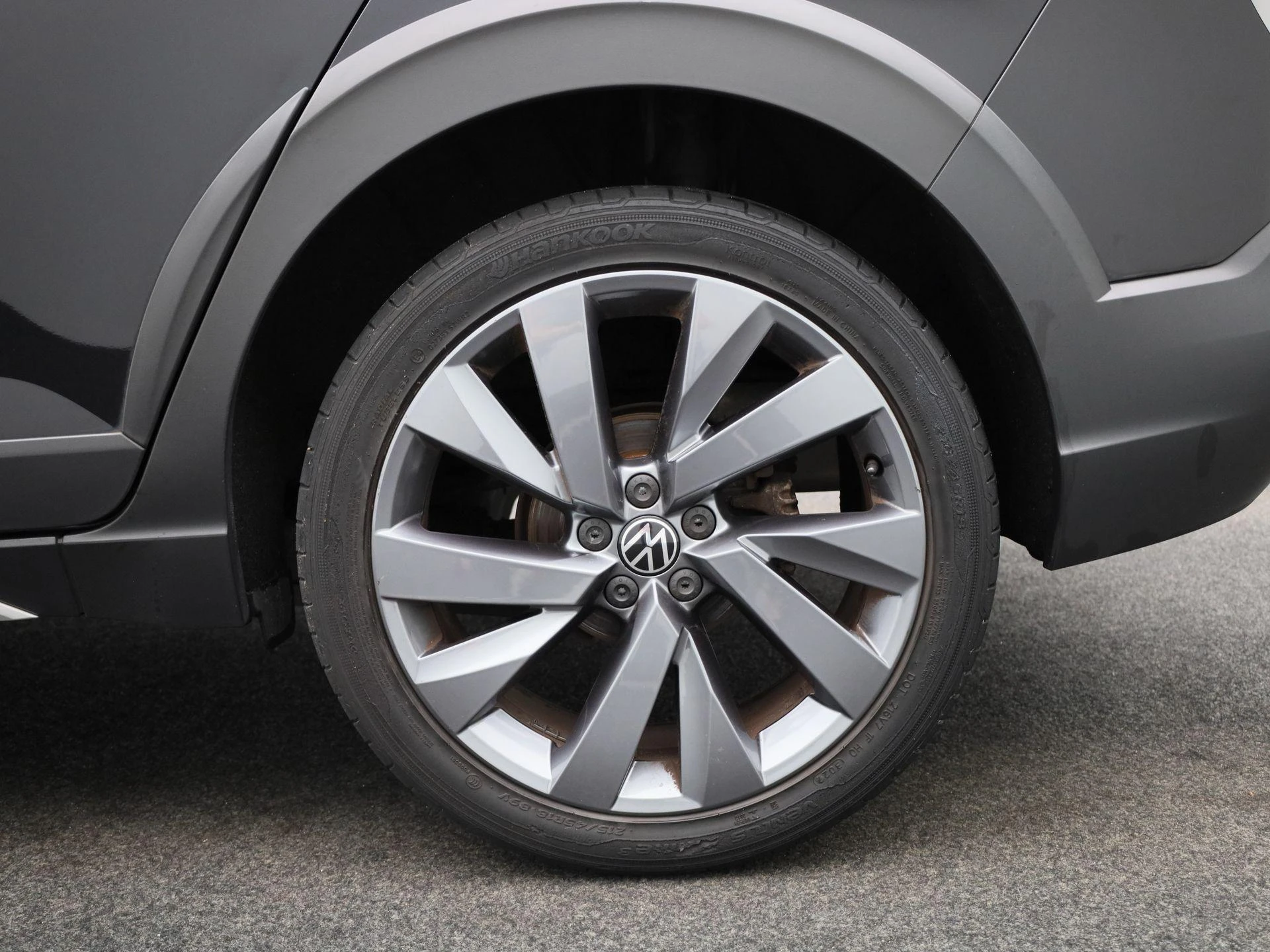 Volkswagen-Taigo-image-12