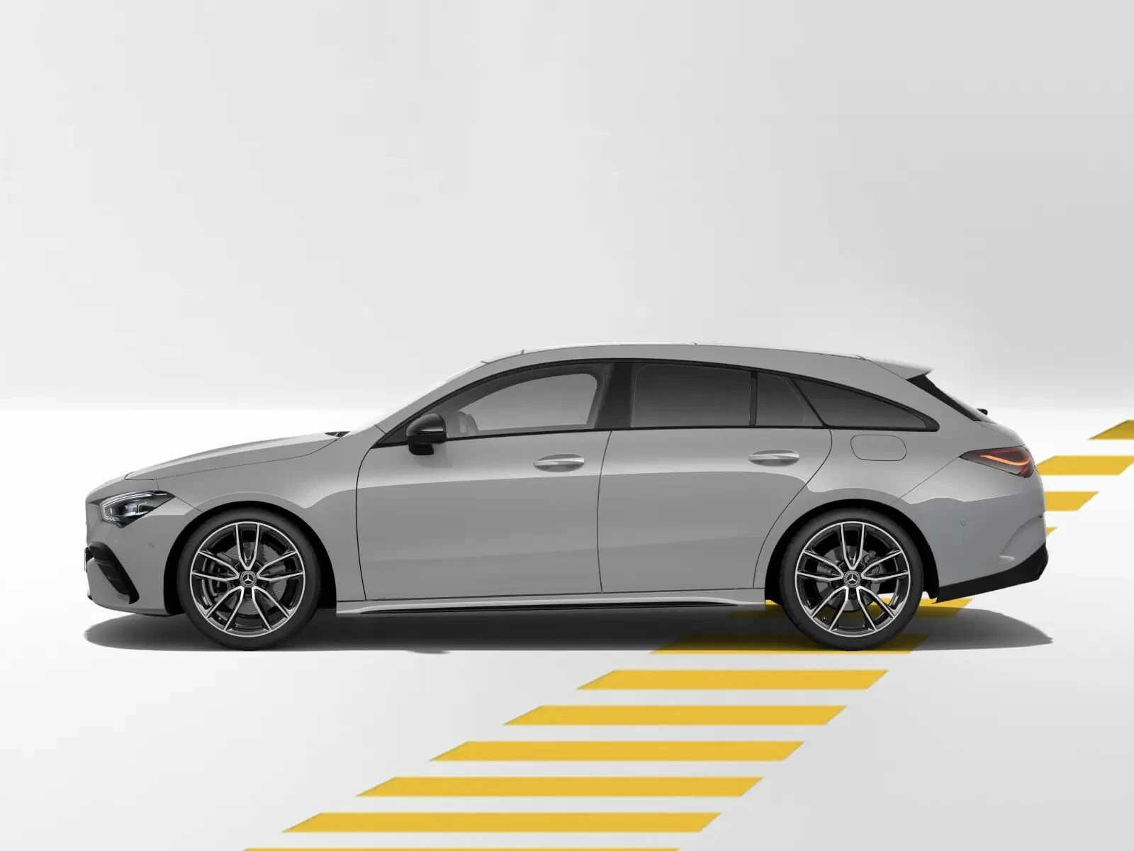 Mercedes-Benz-CLA 220 d-image-3
